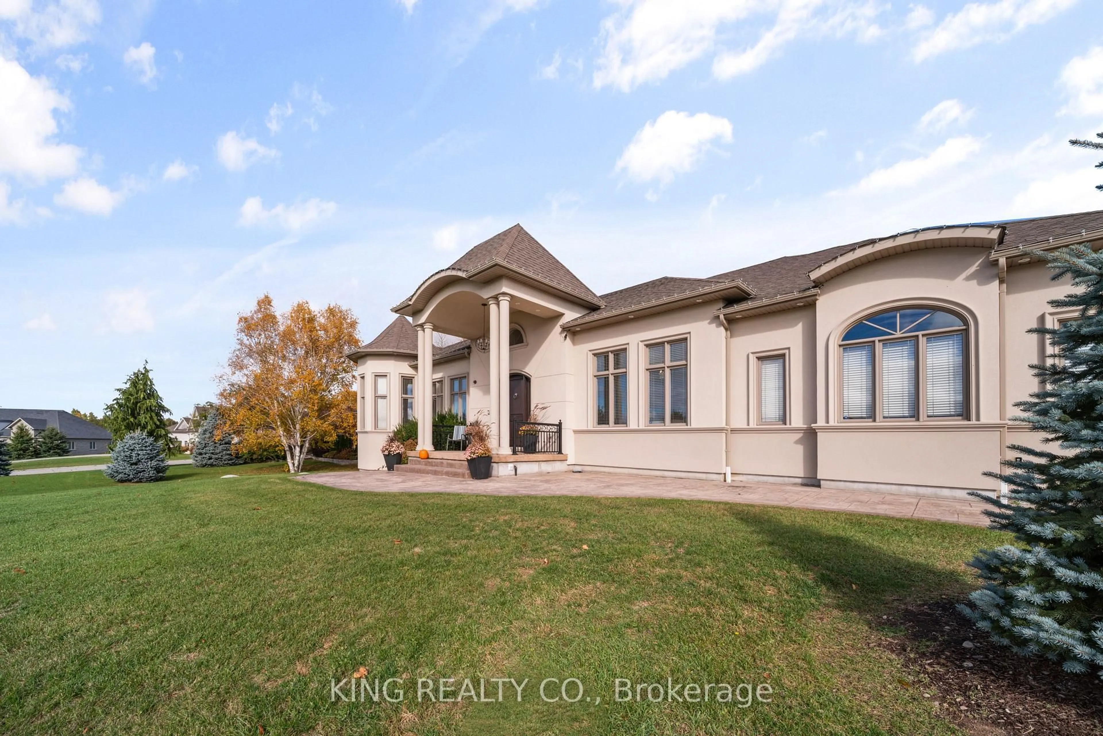 Unknown for 2 Dale Cres, Bradford West Gwillimbury Ontario L0L 1L0