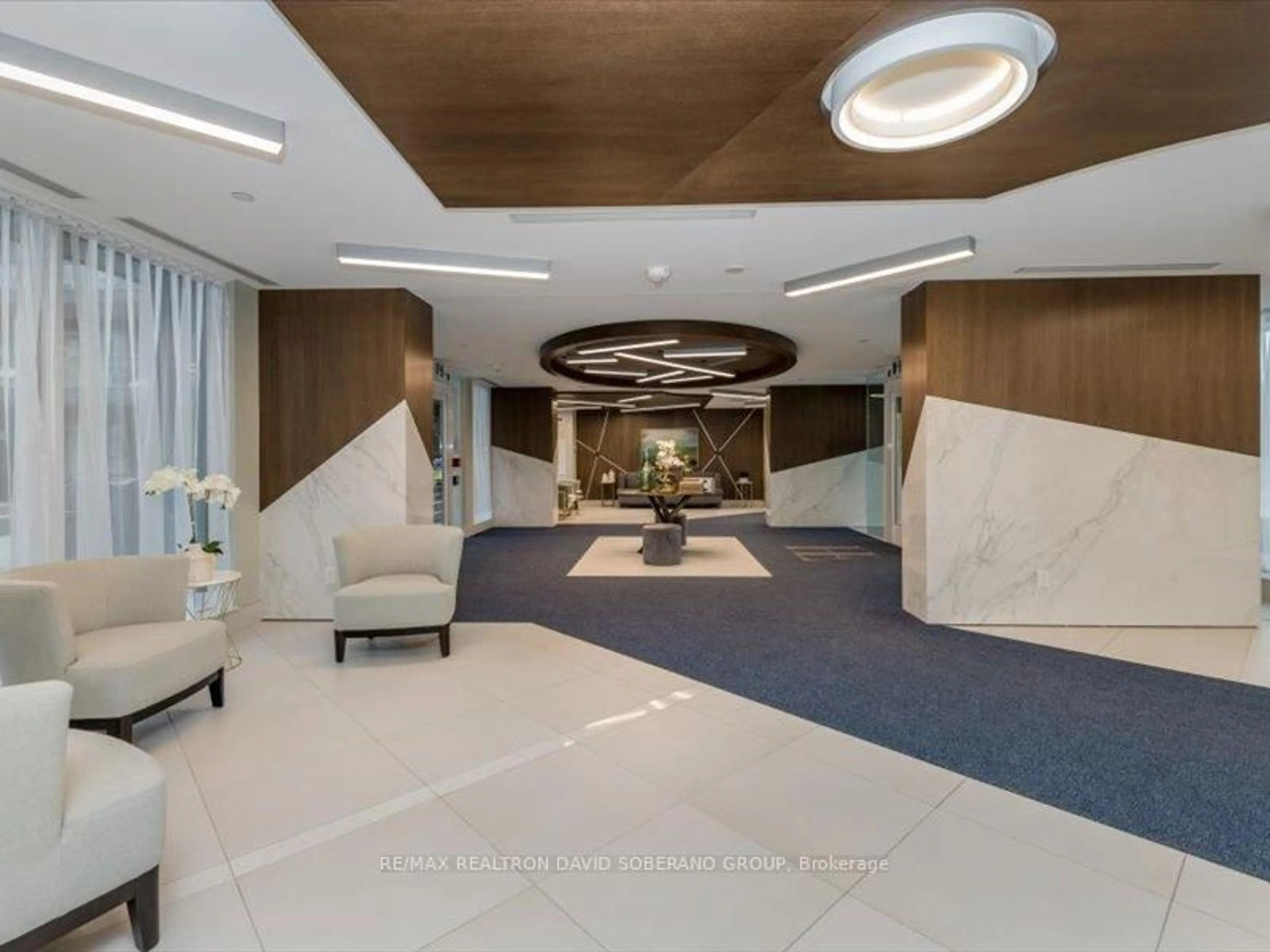 Lobby for 333 Sea Ray Ave #D101, Innisfil Ontario L9S 0L8