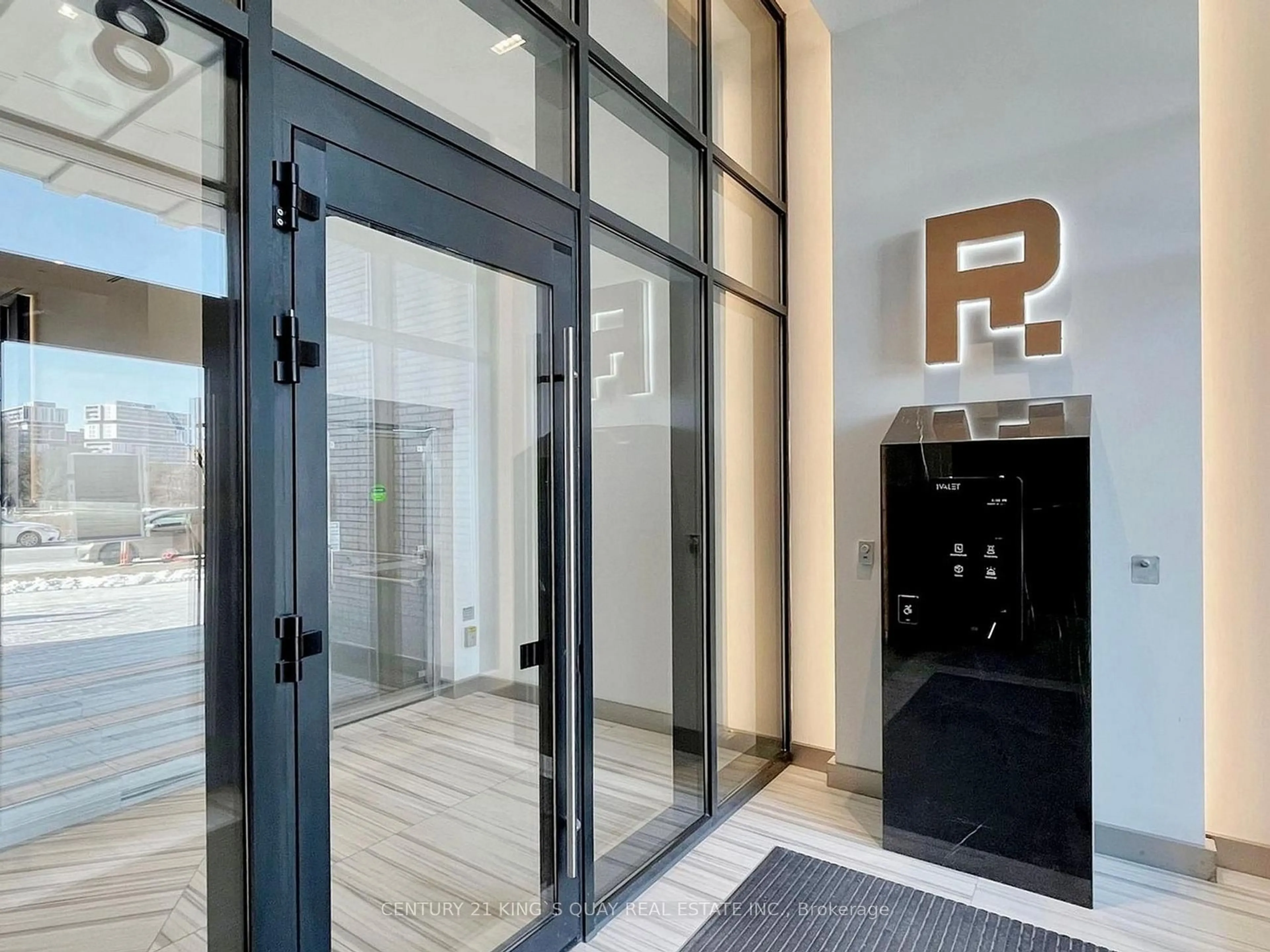 Indoor foyer for 8 Water Walk Dr #2008, Markham Ontario L3R 6L4