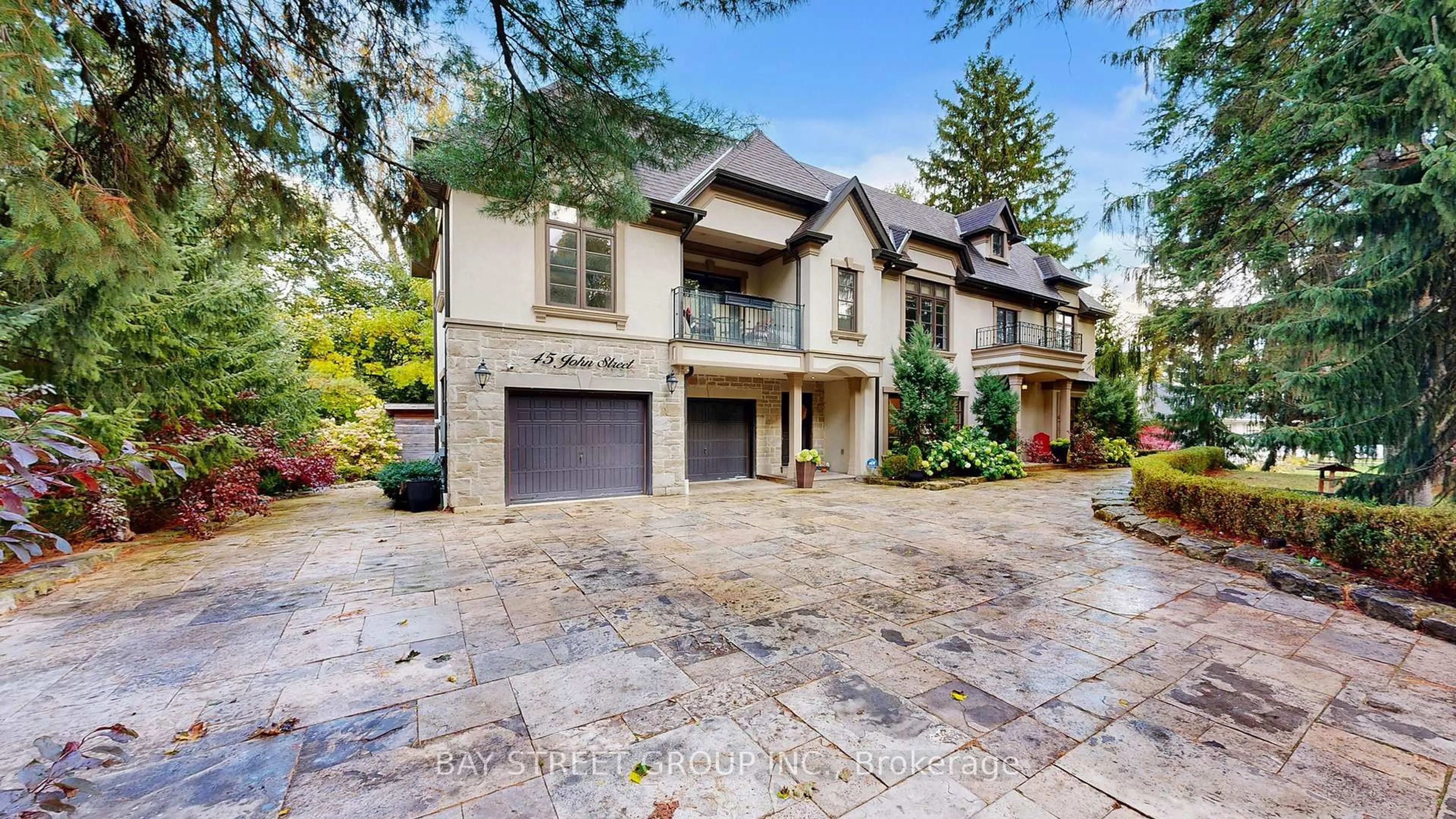 Home with brick exterior material, street for 45 John St, King Ontario L7B 1J6