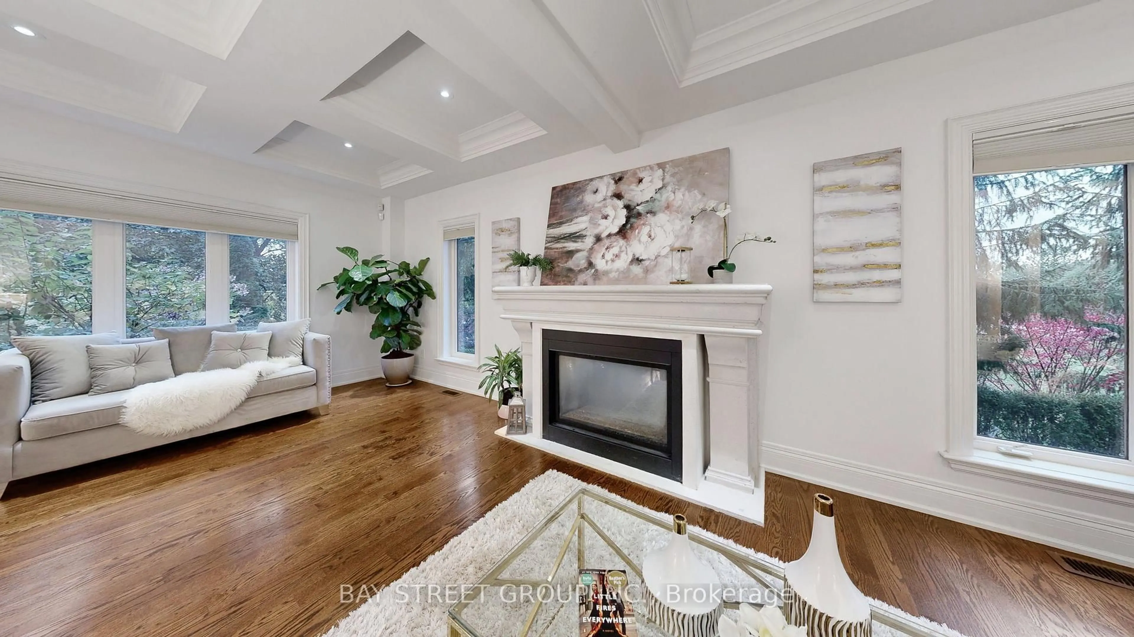 Living room with furniture, unknown for 45 John St, King Ontario L7B 1J6