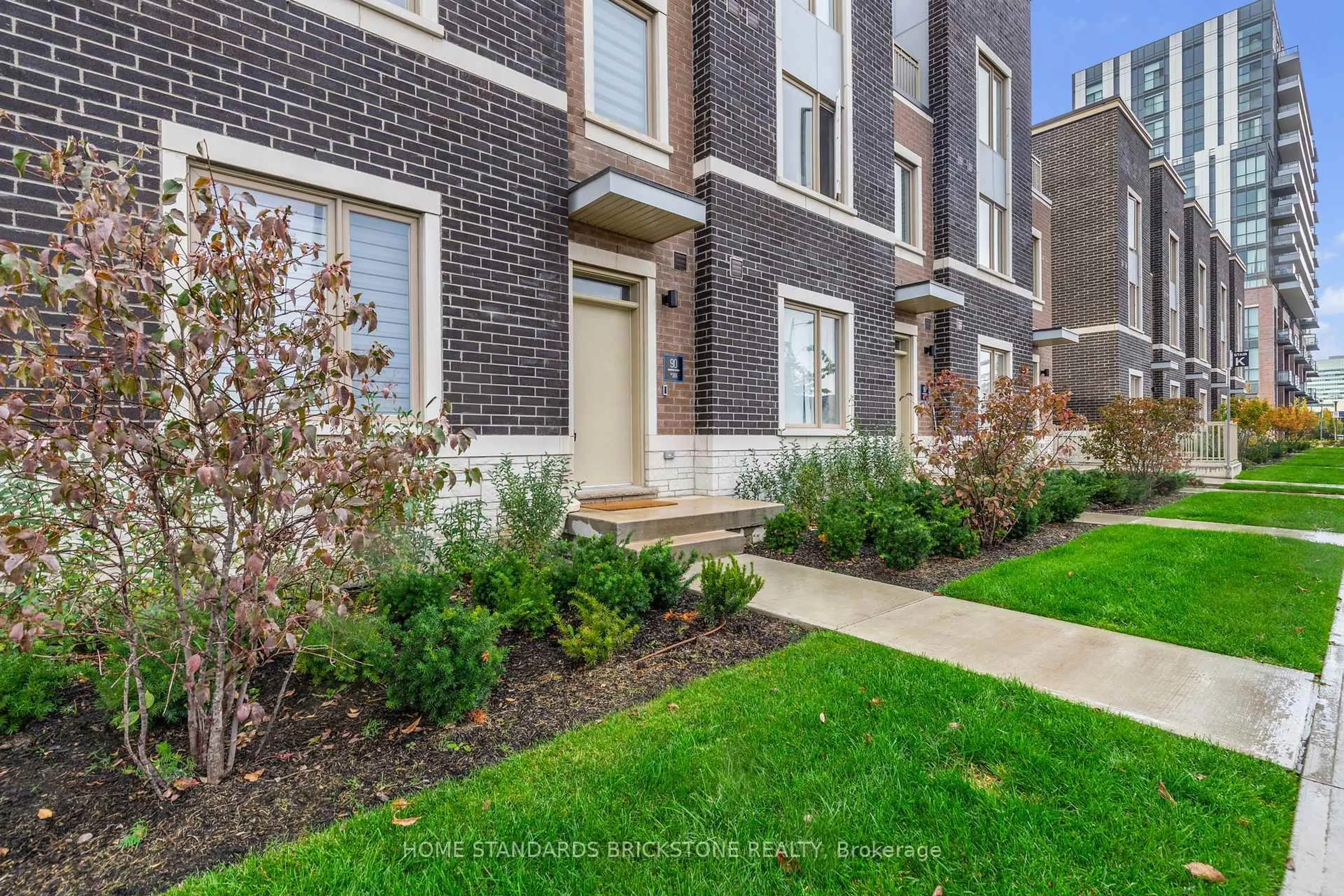 Home with brick exterior material, street for 90 Honeycrisp Cres #TH 366, Vaughan Ontario L4K 0N6