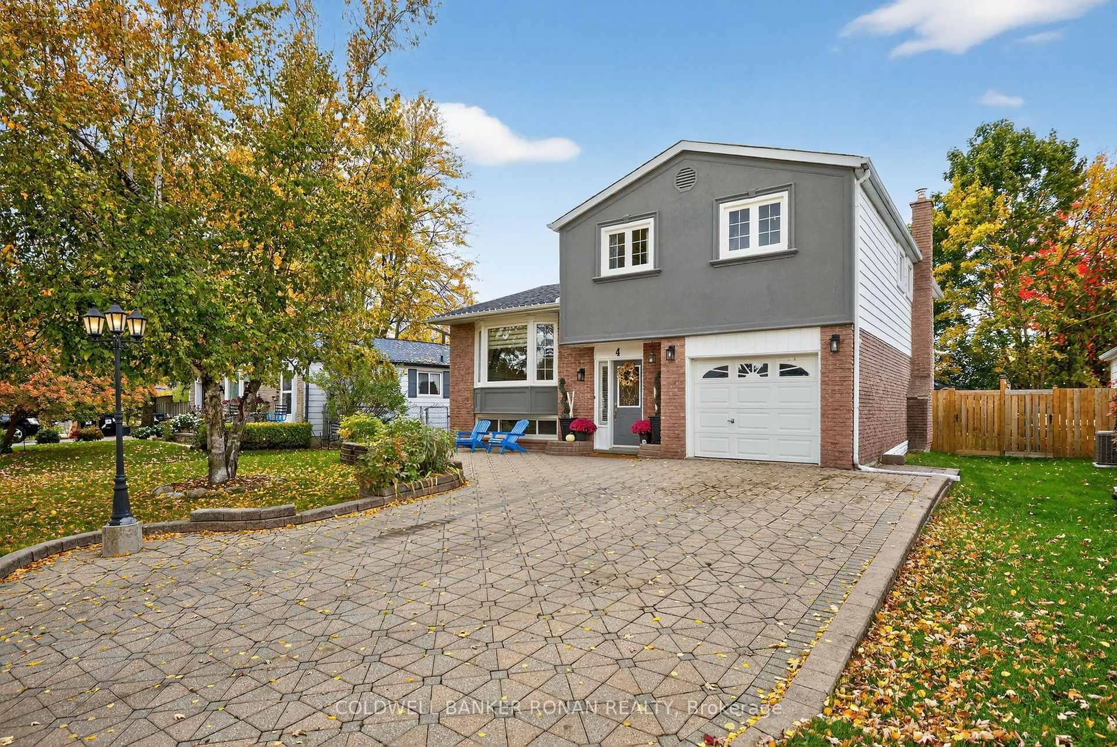 Home with brick exterior material, street for 4 Thomas St, New Tecumseth Ontario L0G 1A0