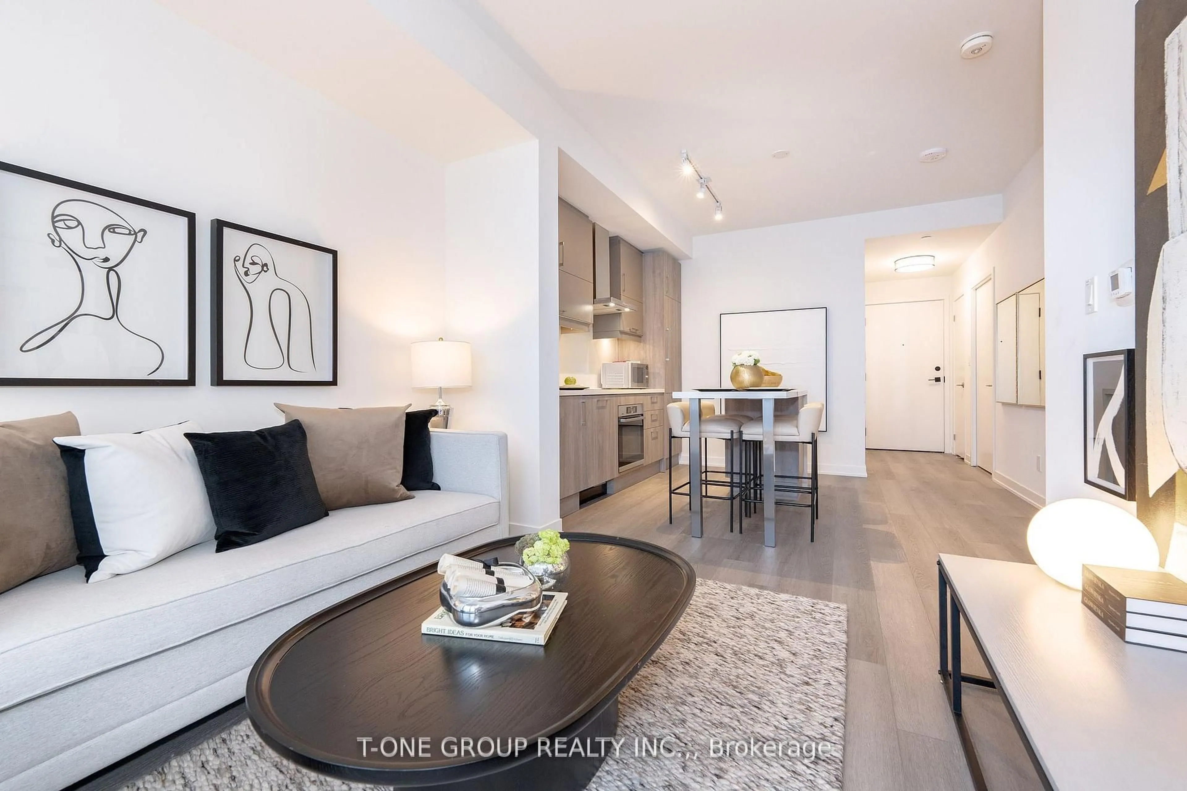 Living room with furniture, unknown for 292 Verdale Crossing #709, Markham Ontario L6G 0H6