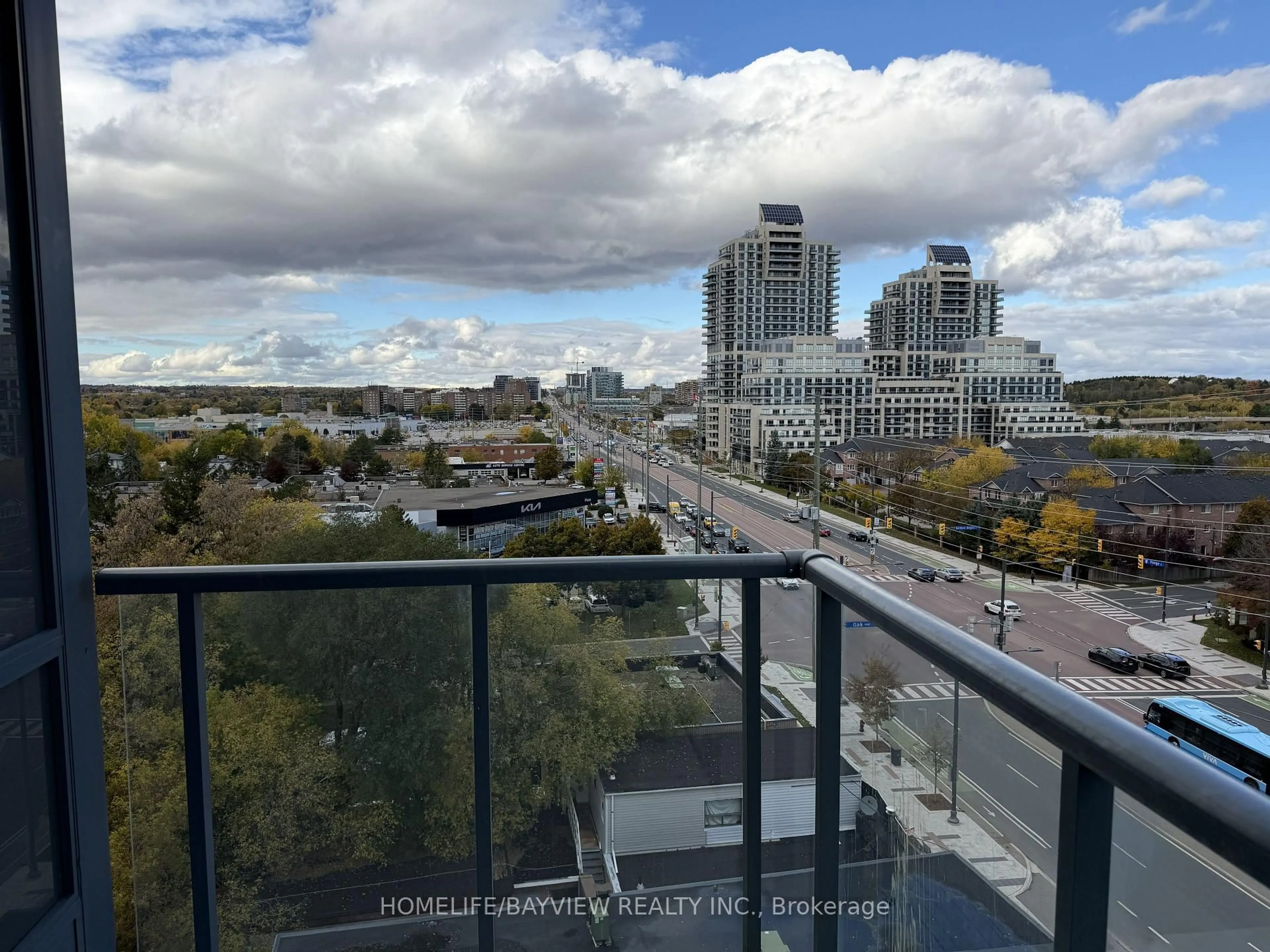 Balcony in the apartment, city buildings view from balcony for 9090 Yonge St #805B, Richmond Hill Ontario L4C 0Z1