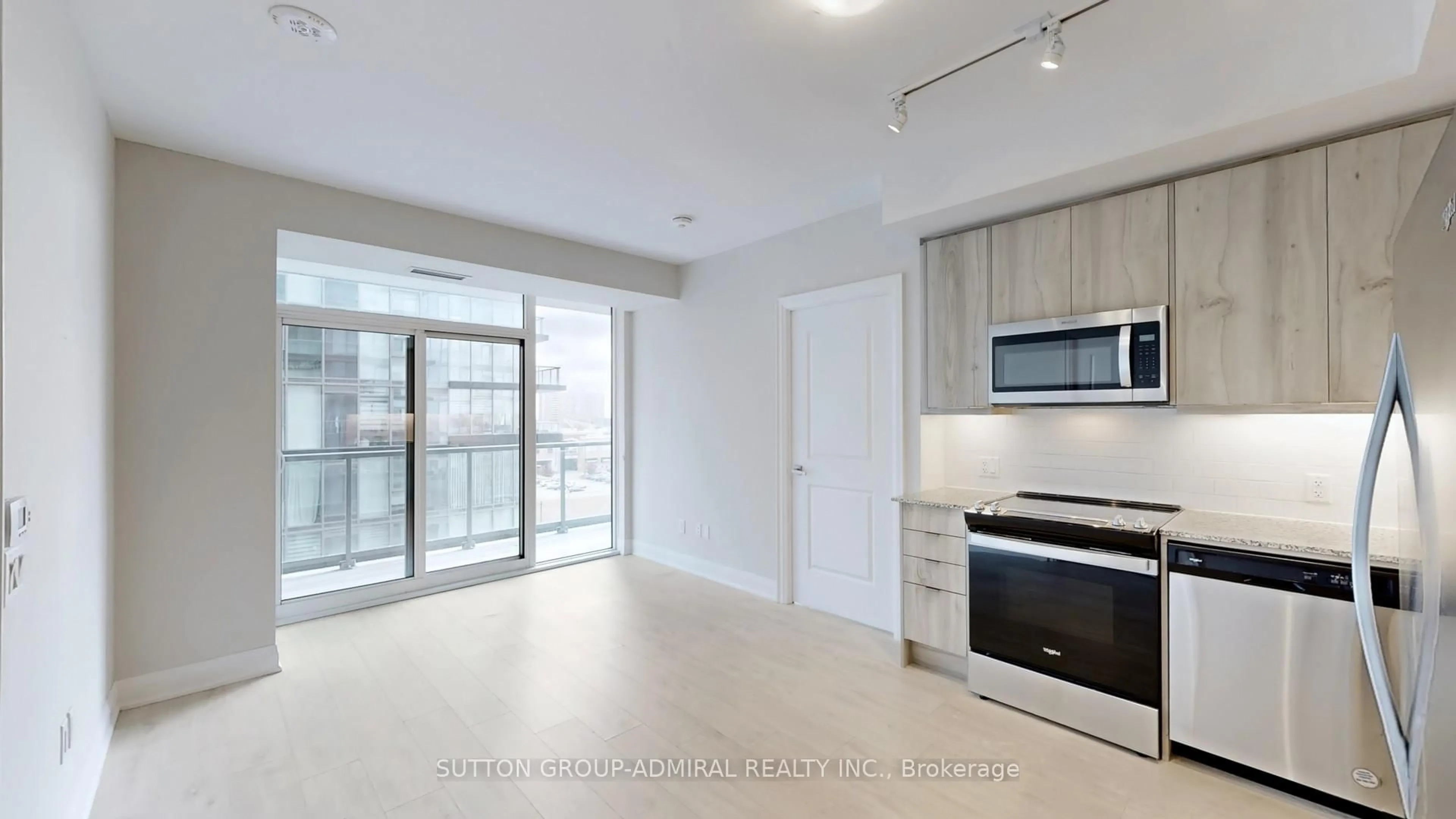 Unknown for 10 Gatineau Dr #716, Vaughan Ontario L4J 0L2