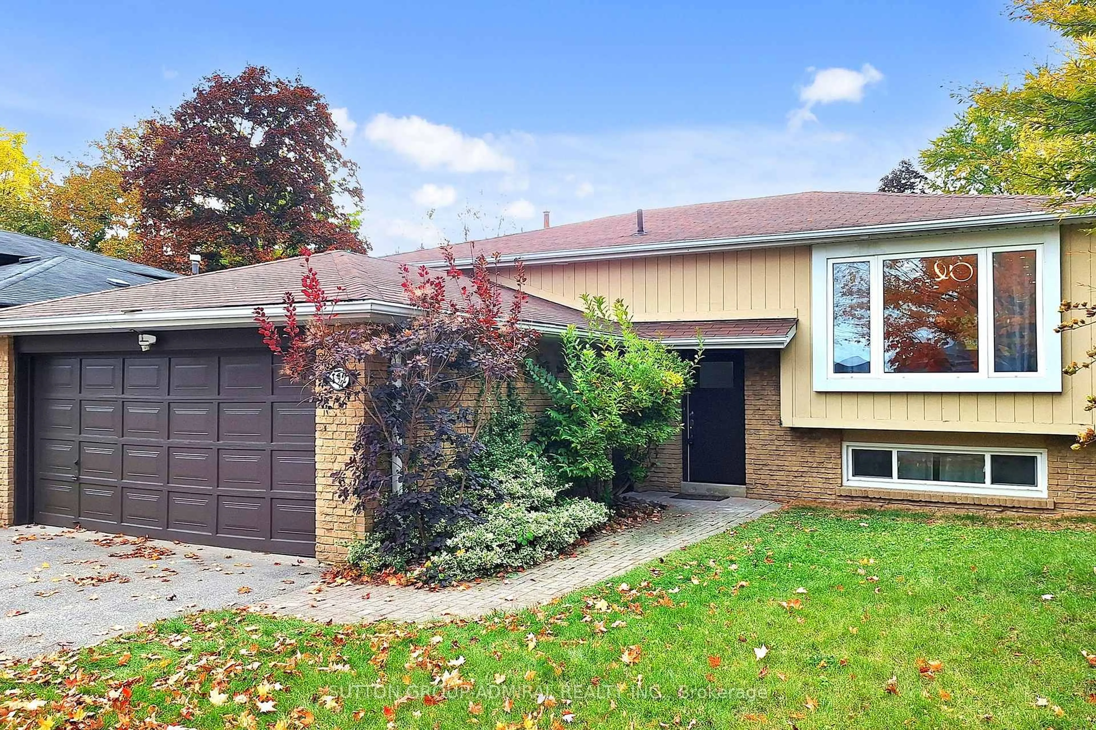 Home with brick exterior material, street for 192 Nelson St, Bradford West Gwillimbury Ontario L3Z 1E5