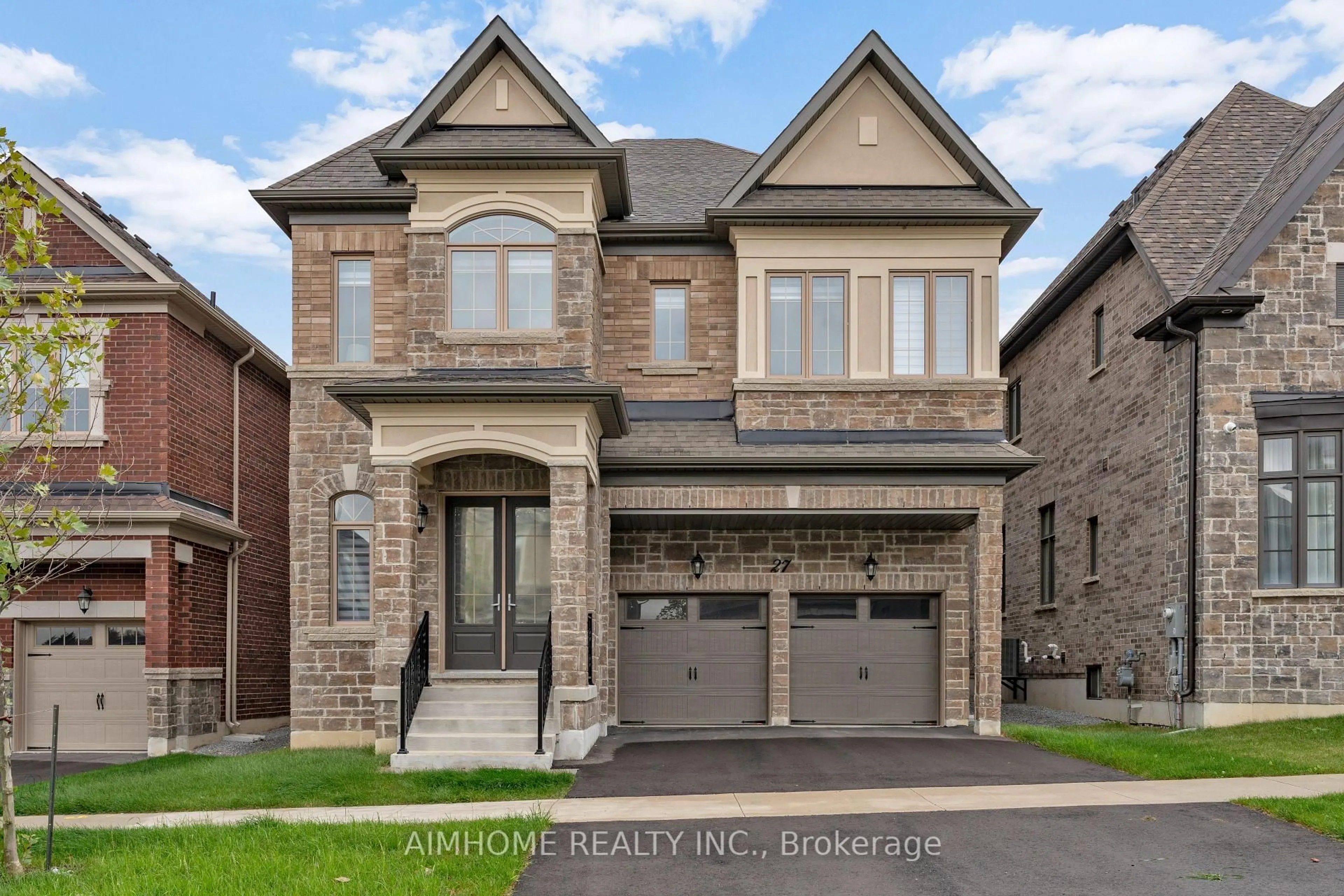 Home with brick exterior material, street for 27 William Logan Dr, Richmond Hill Ontario L4E 1K3