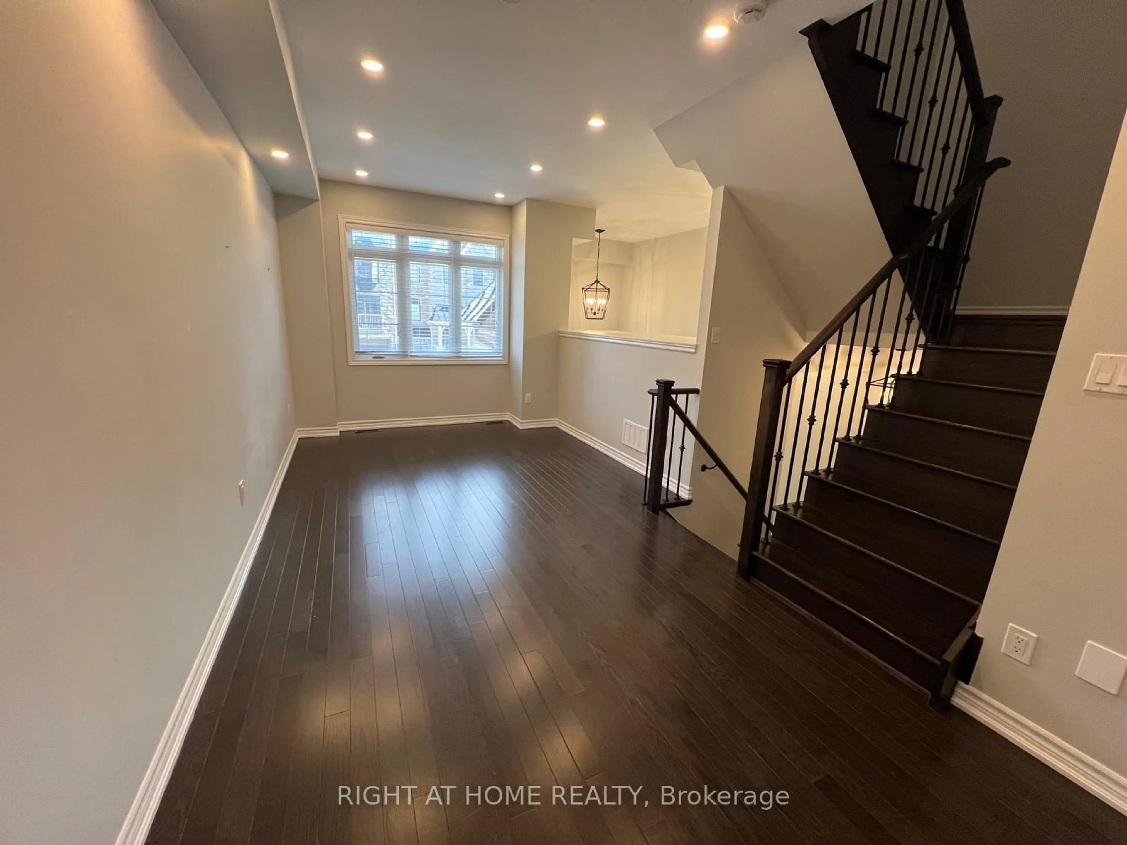 A pic of a room for 26 Sunset Terr, Vaughan Ontario L6H 4S3