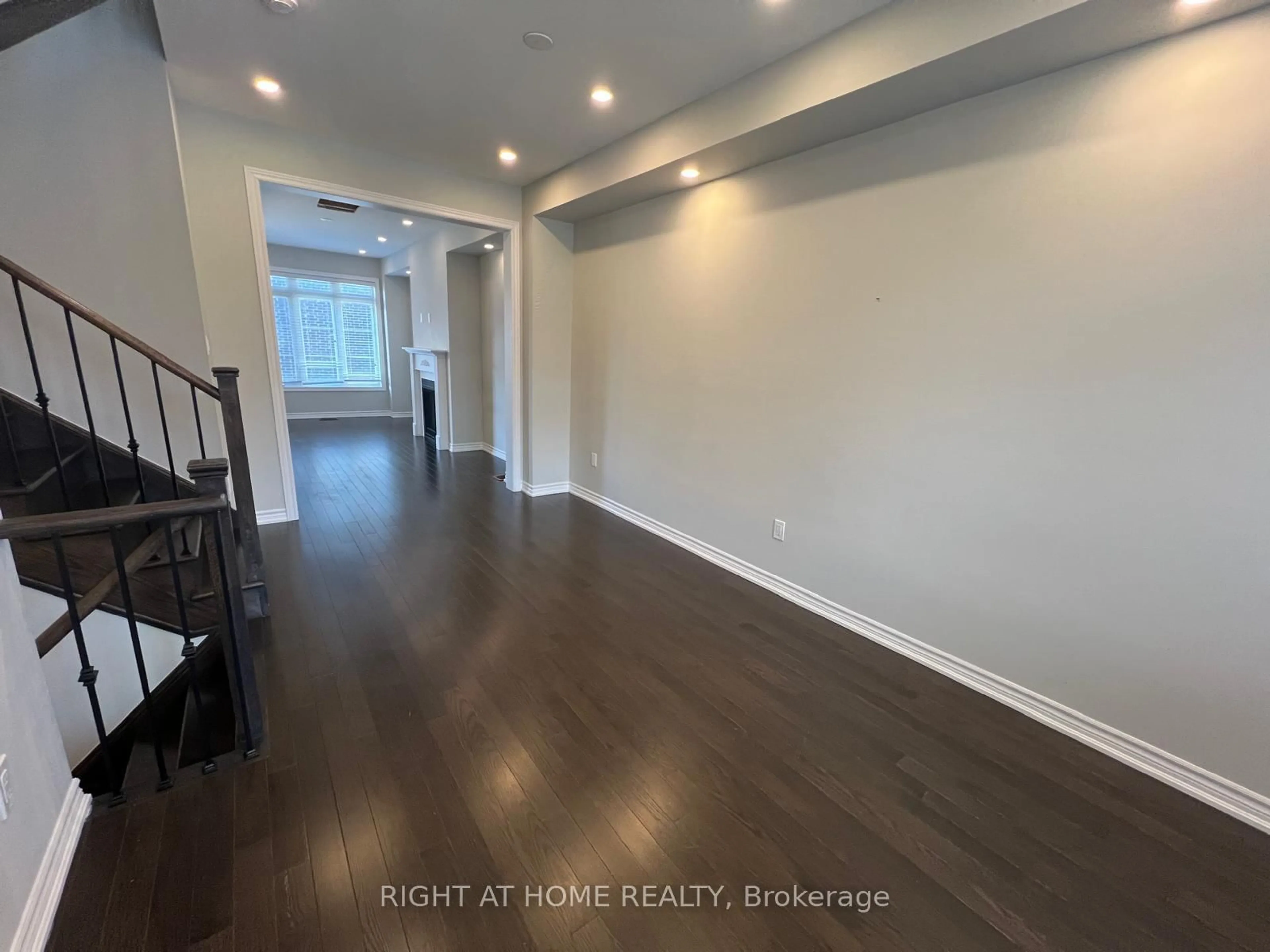 A pic of a room for 26 Sunset Terr, Vaughan Ontario L6H 4S3