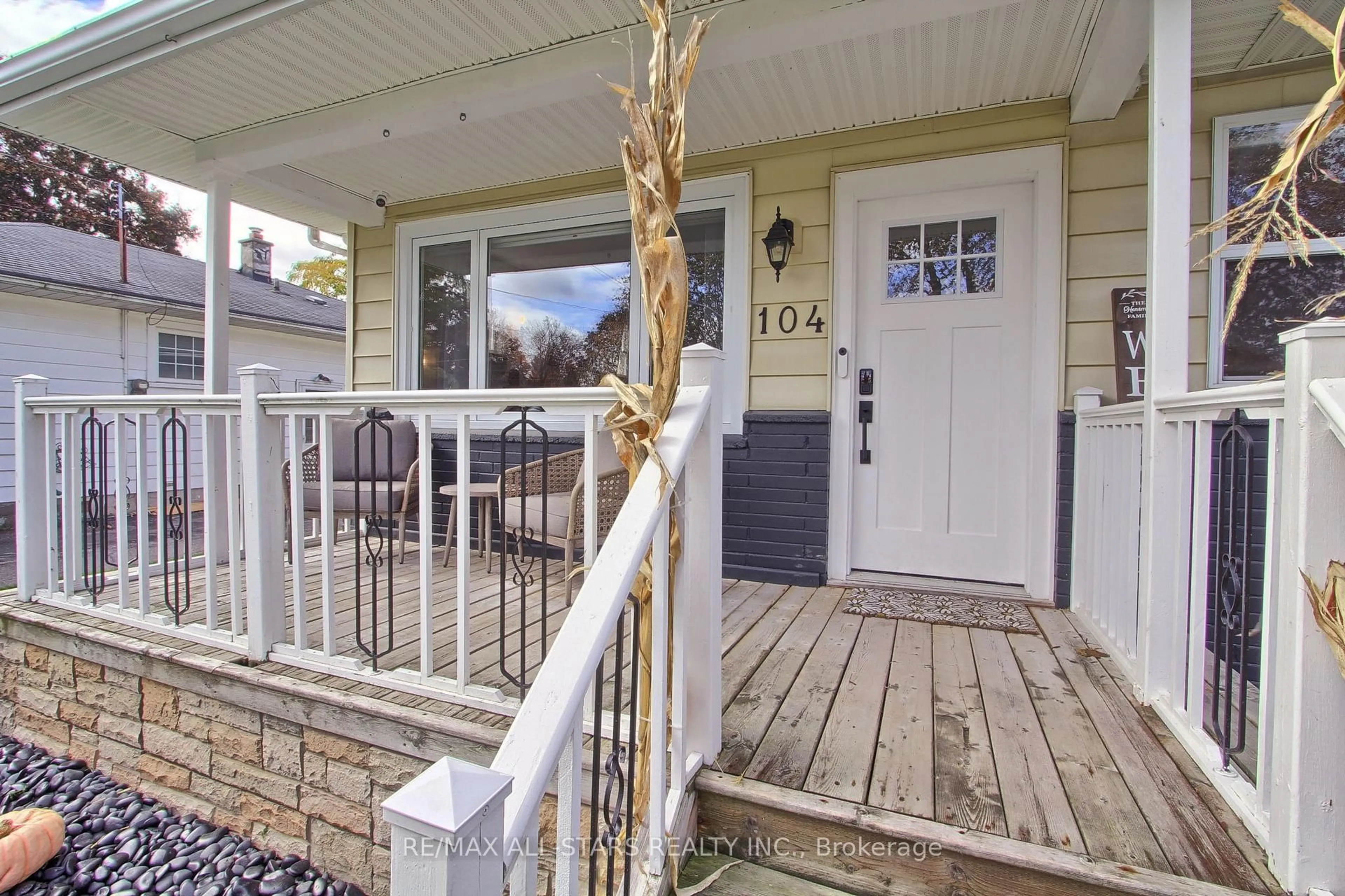 Unknown for 104 Marietta St, Uxbridge Ontario L9P 1J5