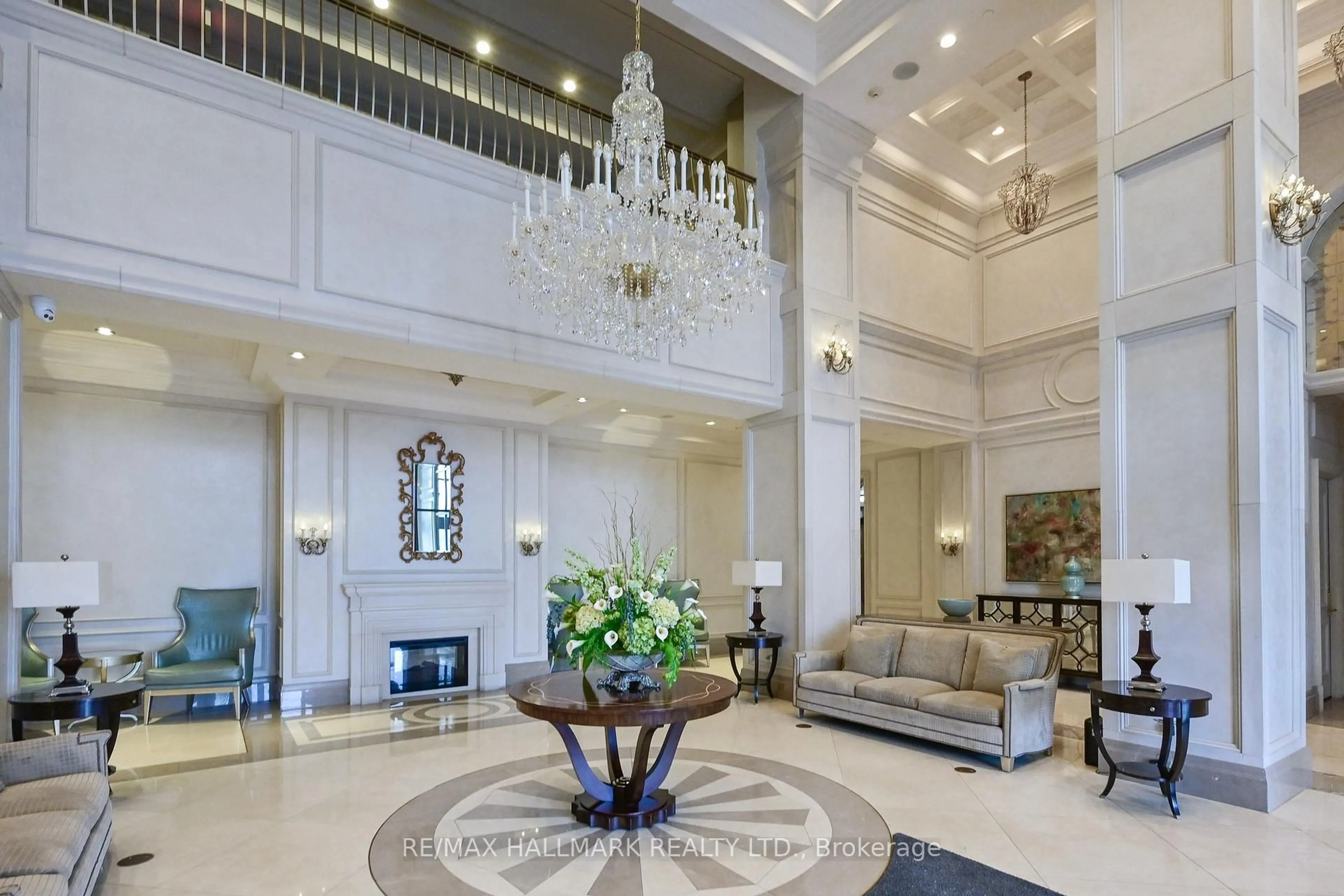 Lobby for 9255 Jane St #1705, Vaughan Ontario L6A 0K1