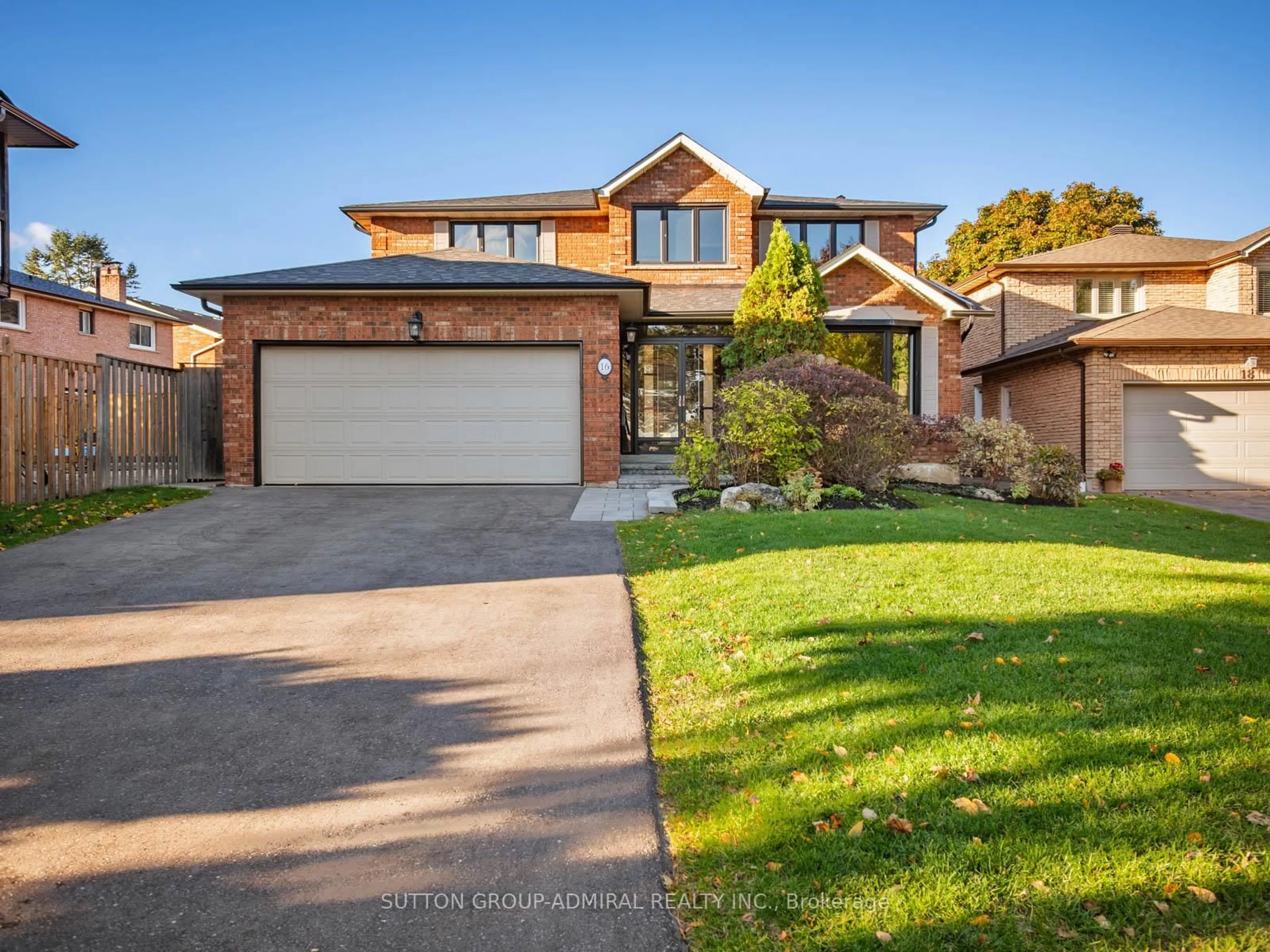 Home with brick exterior material, street for 16 Sycamore Dr, Markham Ontario L3T 5V4