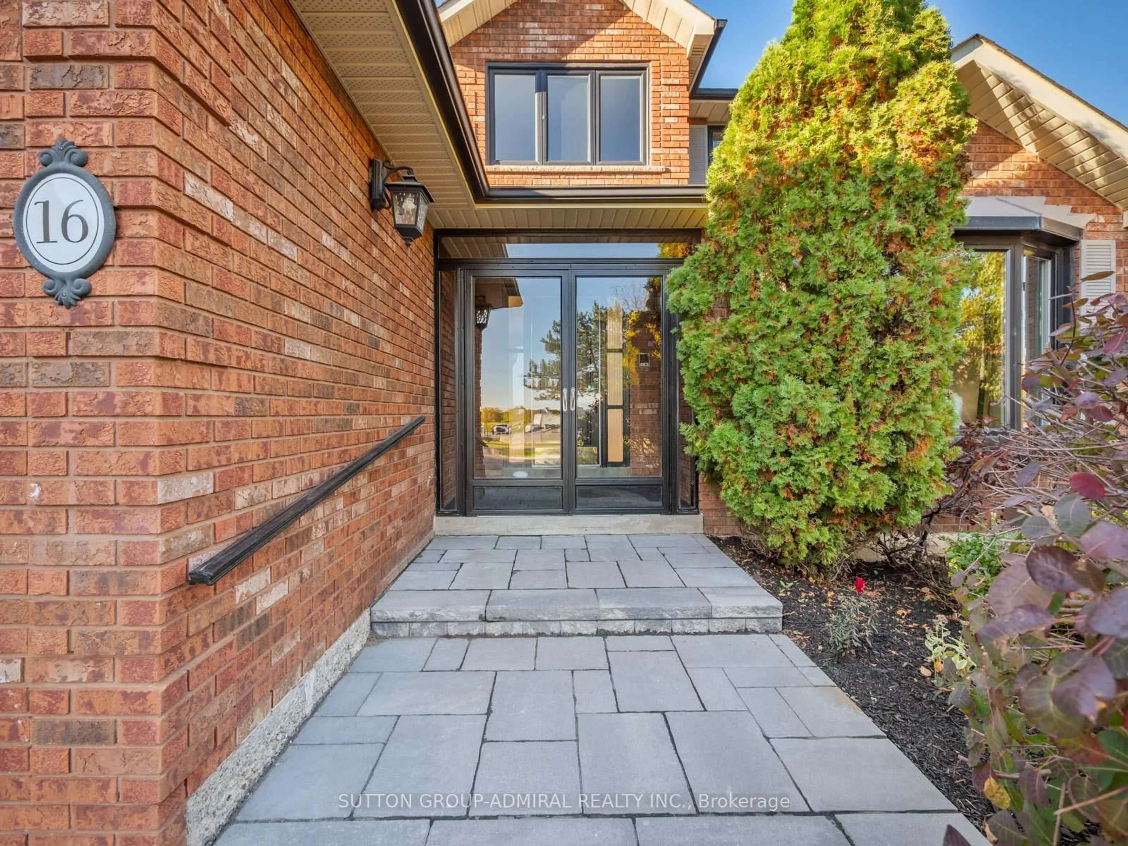 Home with brick exterior material, street for 16 Sycamore Dr, Markham Ontario L3T 5V4