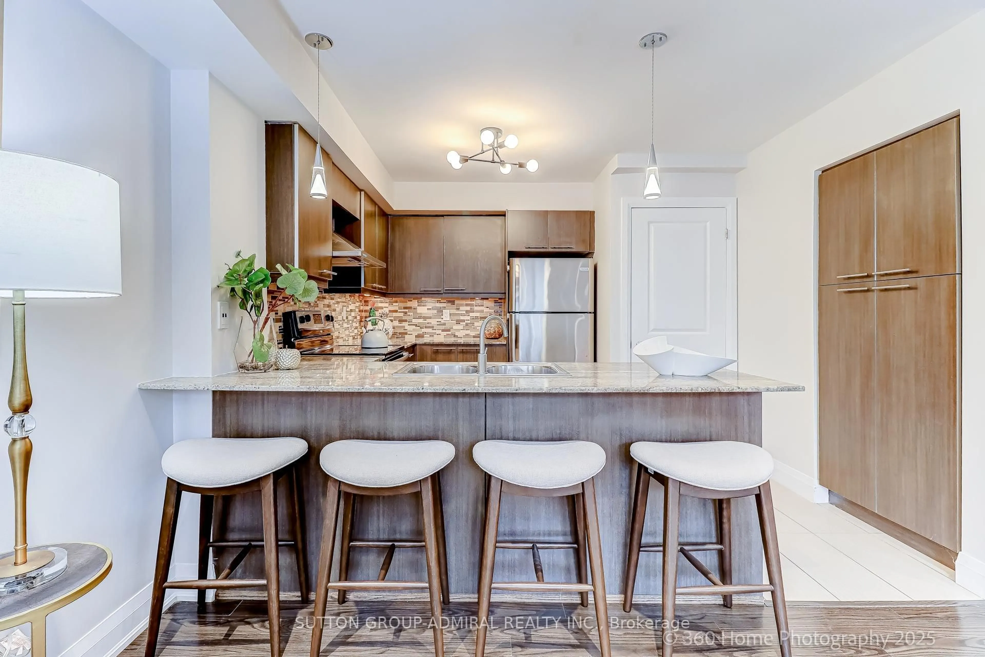 Contemporary kitchen, ceramic/tile floor for 326 John St #143, Markham Ontario L3T 0B1