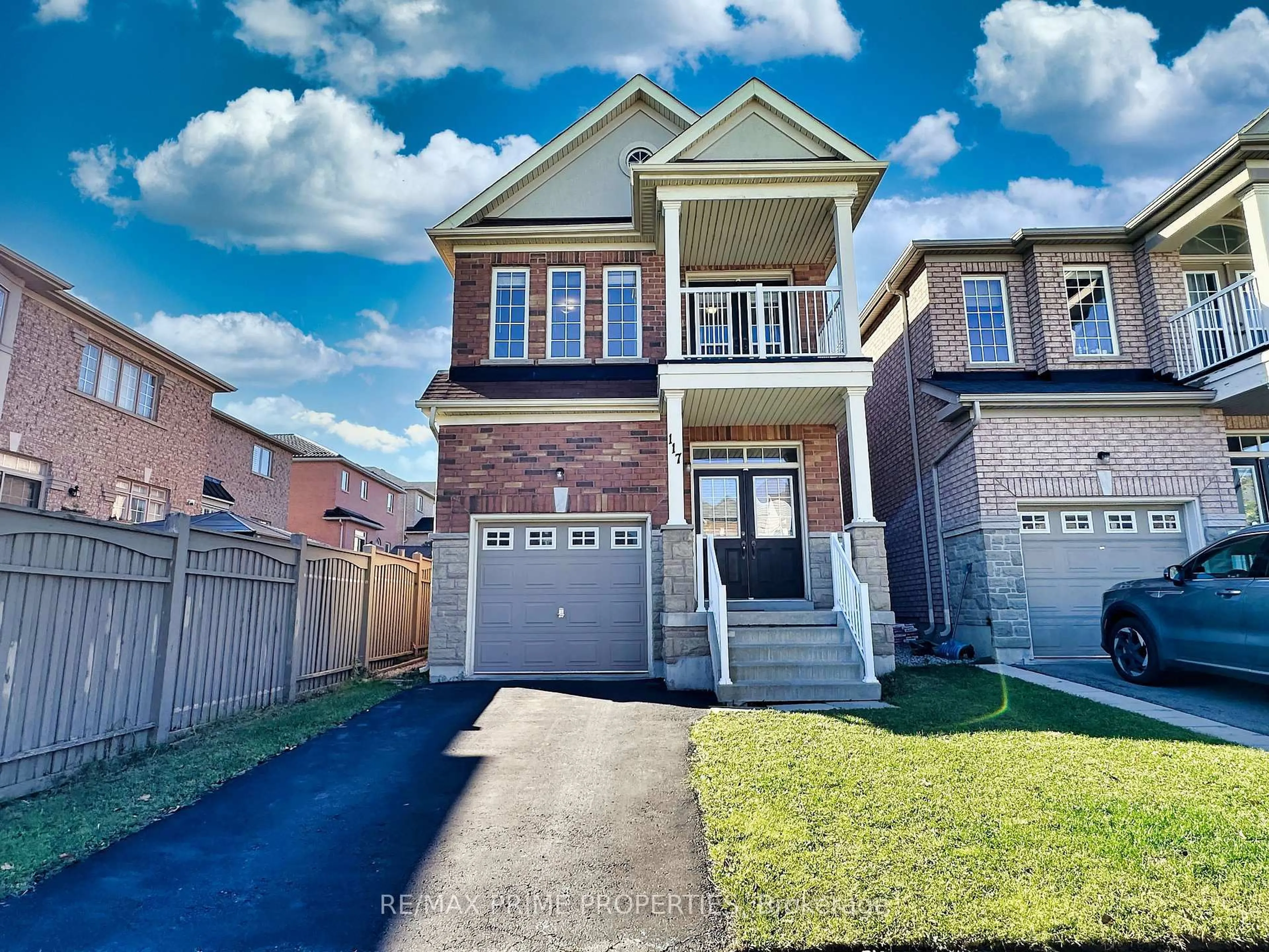 Home with brick exterior material, street for 117 Big Hill Cres, Vaughan Ontario L6A 4K7