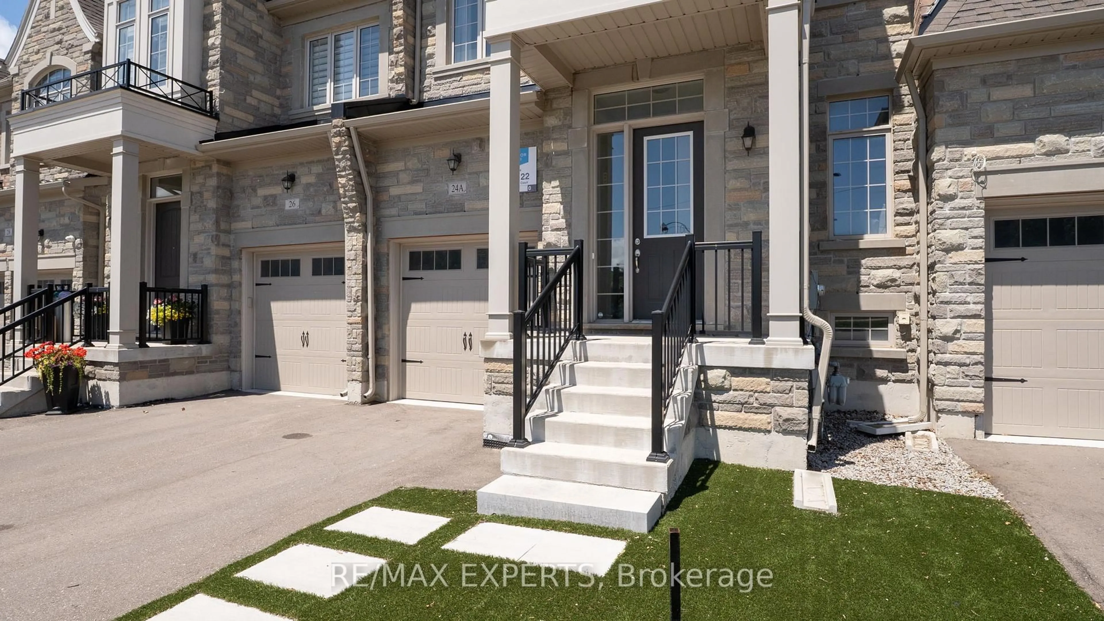 Unknown for 24A Tatton Crt, King Ontario L7B 0C3