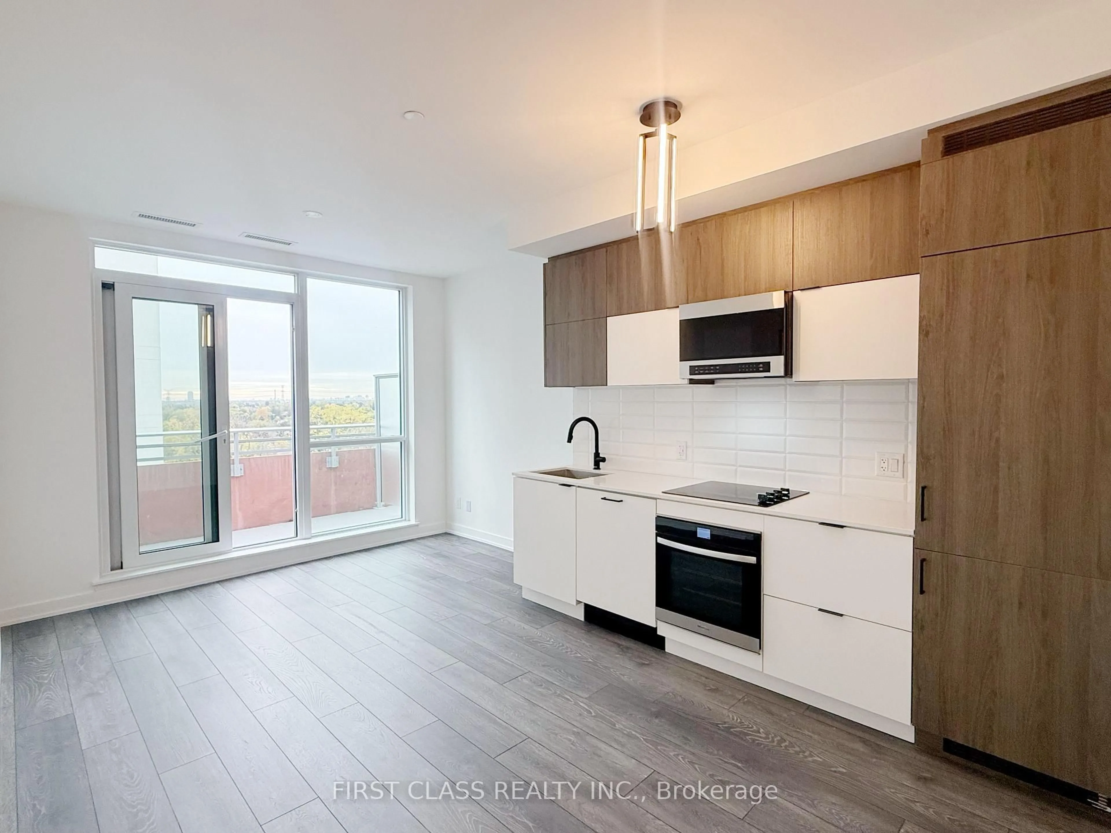 Unknown for 8888 Yonge St #709, Richmond Hill Ontario L4C 6Z1