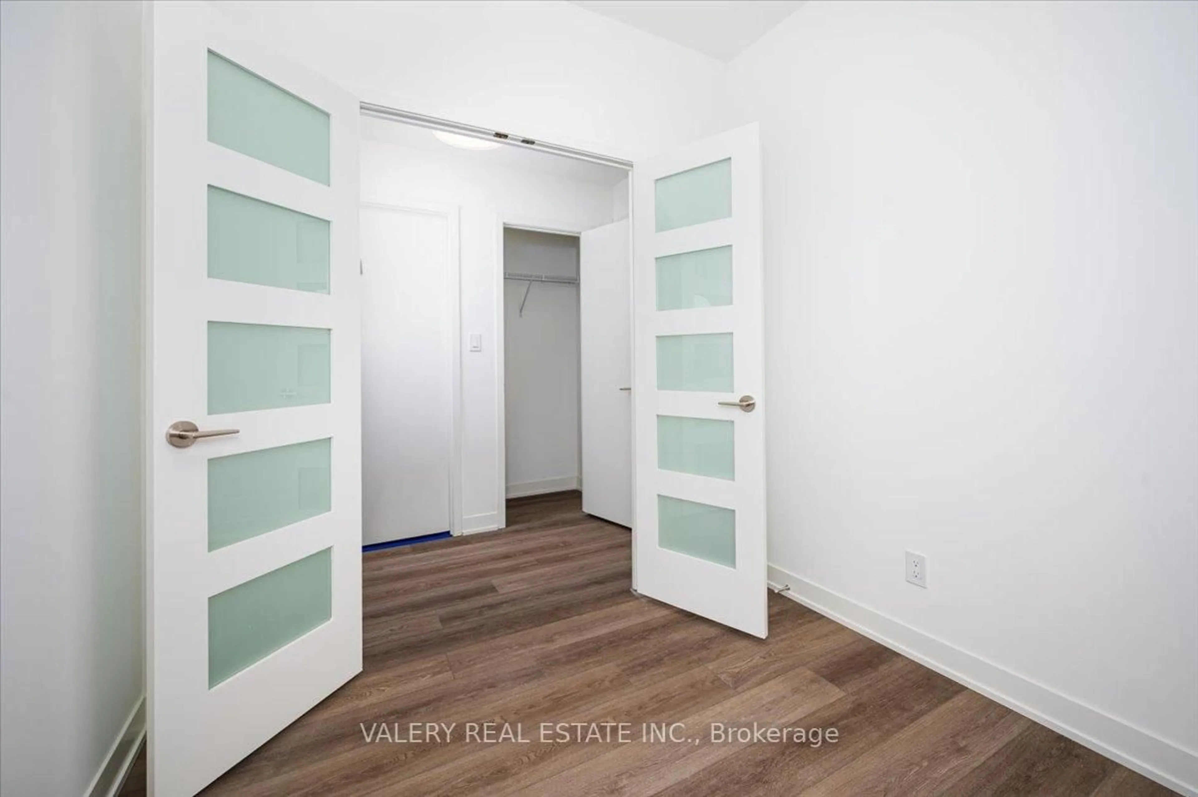 Unknown for 8119 Birchmount Rd #1703, Markham Ontario L6G 0H5