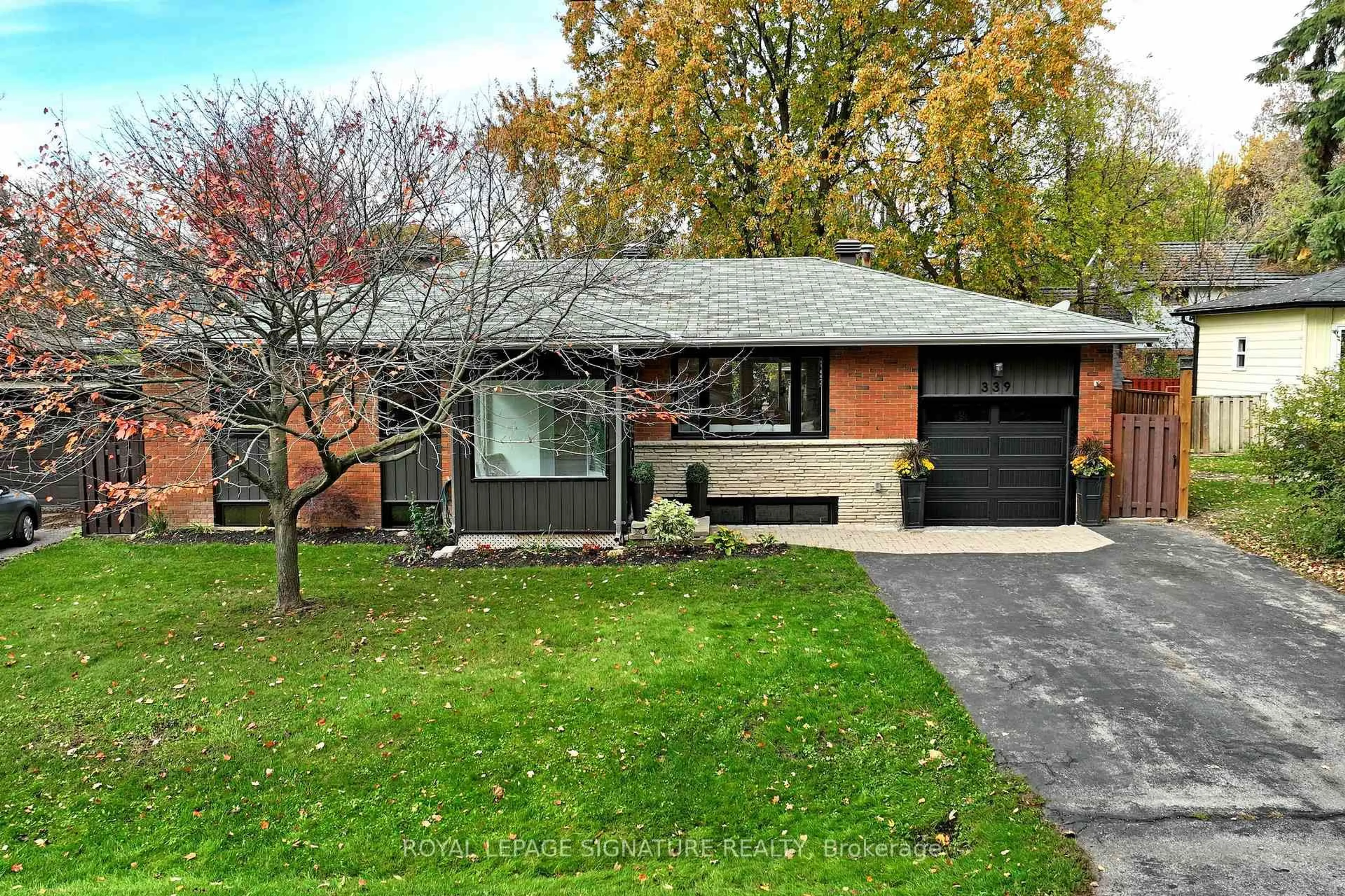 Home with brick exterior material, street for 339 Boyer St, Whitchurch-Stouffville Ontario L4A 7V9
