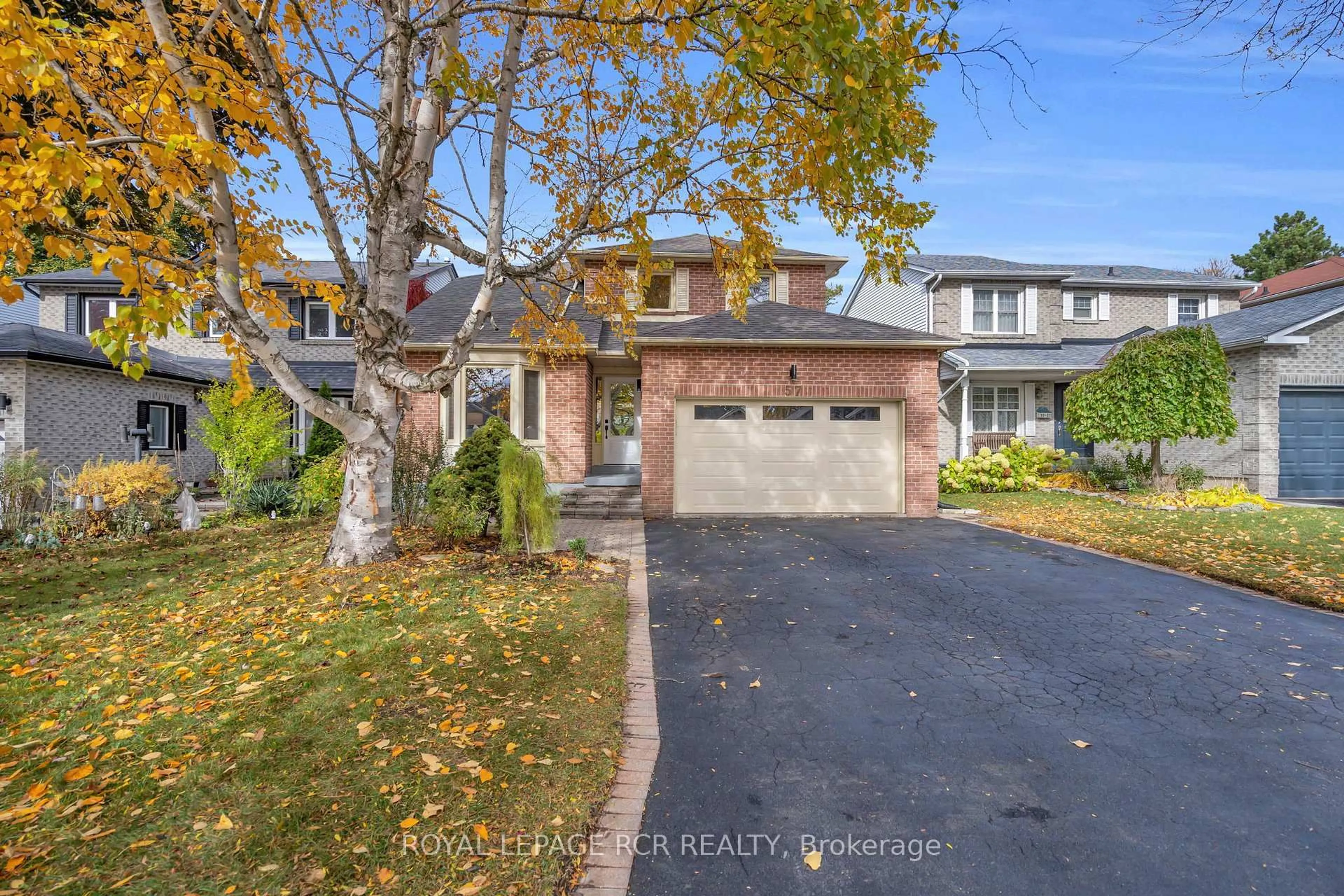 Home with brick exterior material, street for 57 Closs Sq, Aurora Ontario L4G 5H6