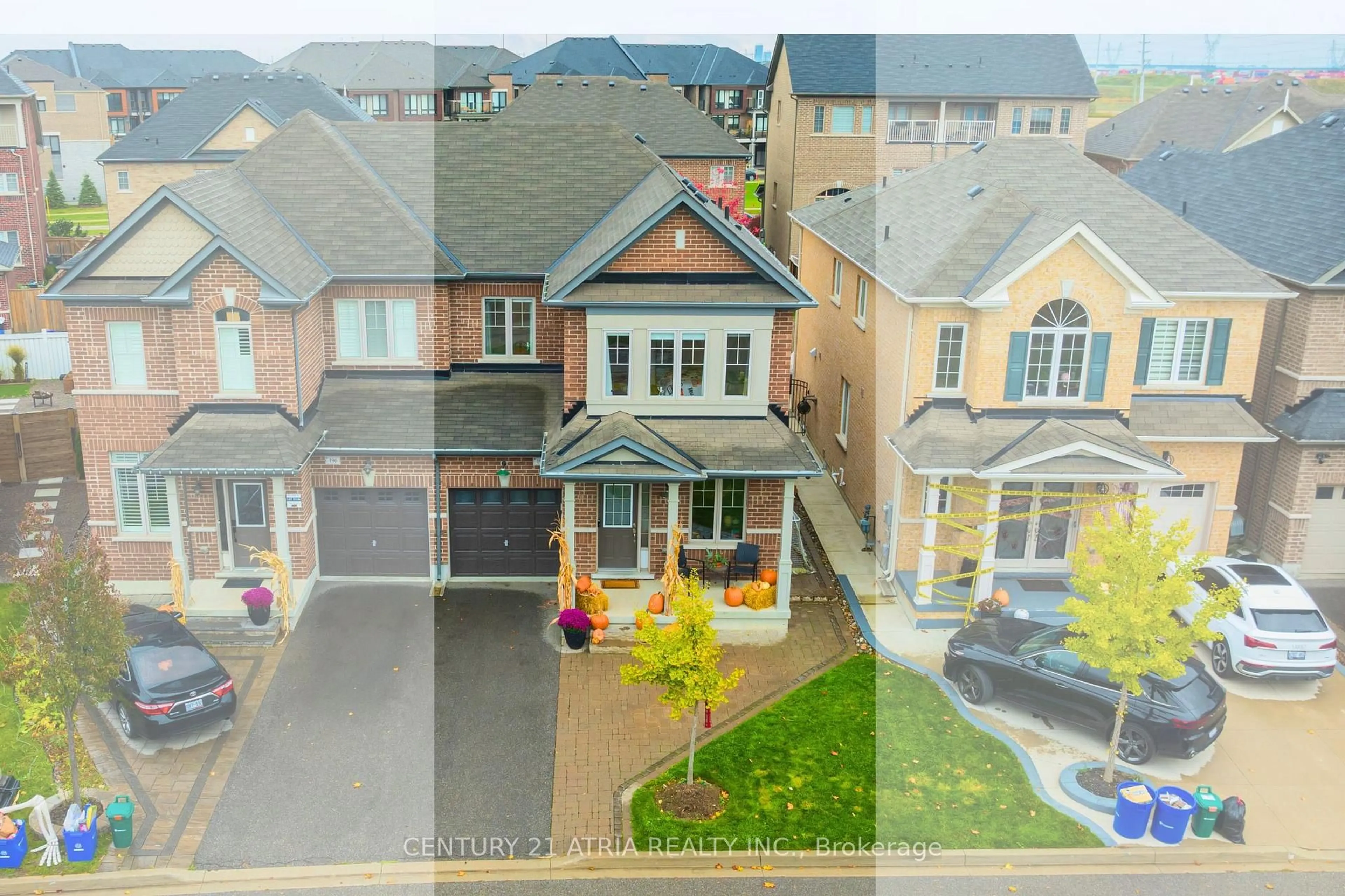A pic from outside/outdoor area/front of a property/back of a property/a pic from drone, street for 194 Kincardine St, Vaughan Ontario L4H 4J2