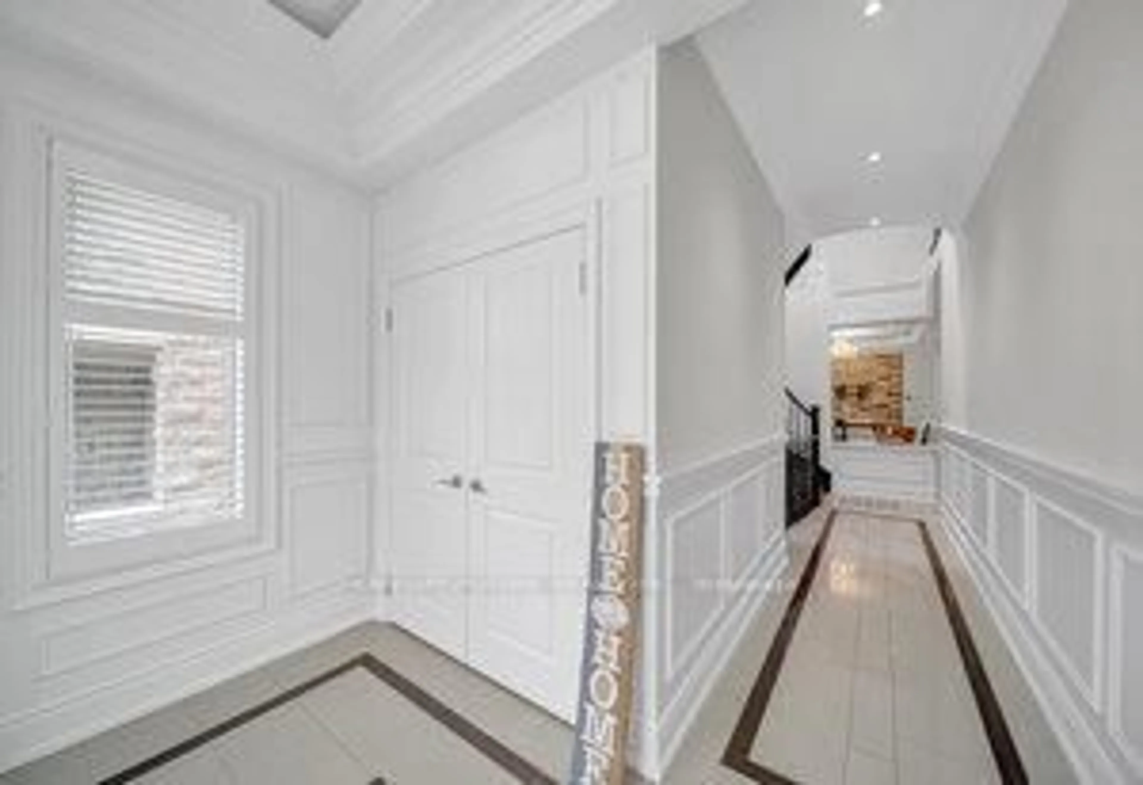 Unknown for 19 Madoc Pl, Vaughan Ontario L4L 1A6