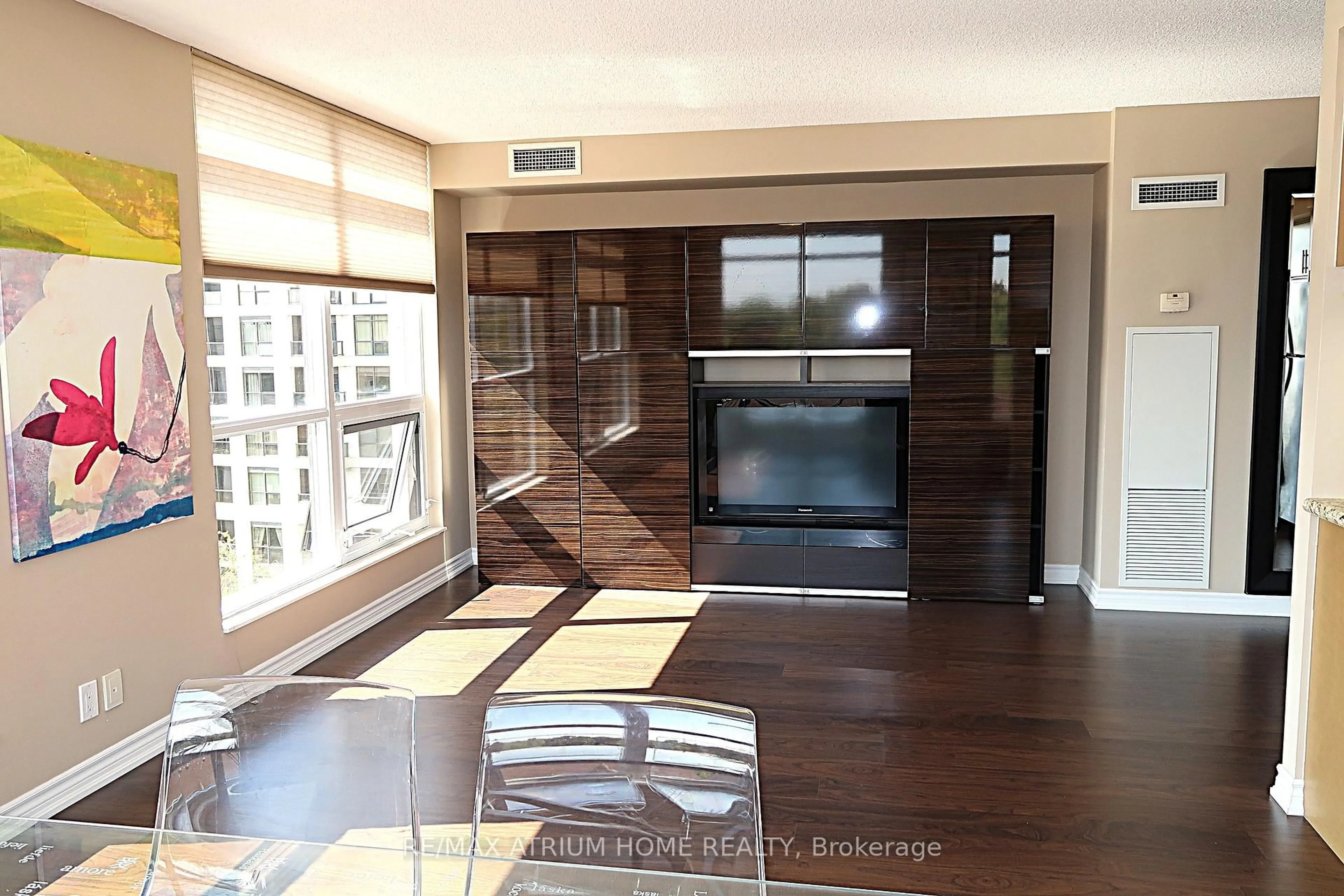 Unknown for 18 Harding Blvd #608, Richmond Hill Ontario L4C 0T3