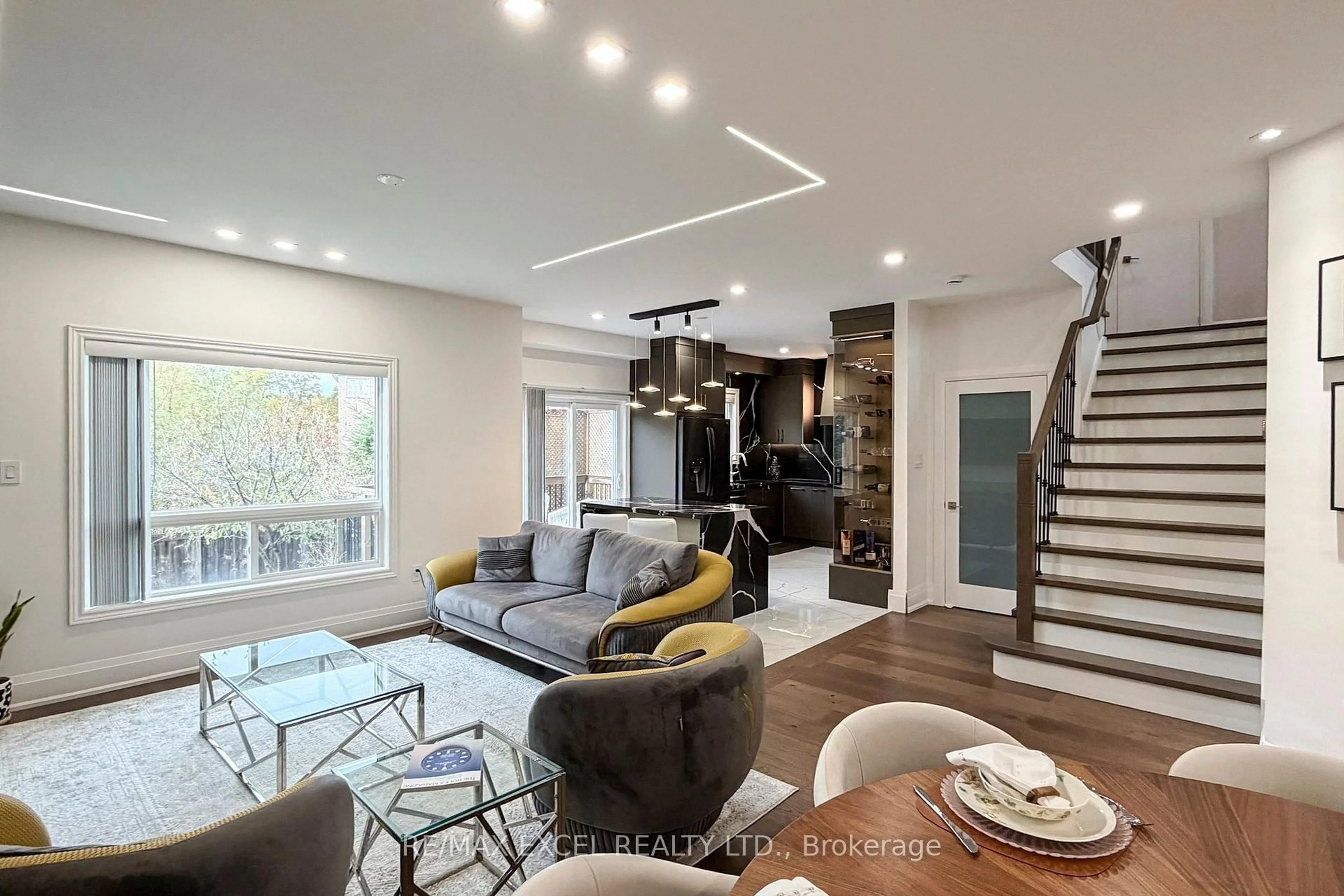 Living room with furniture, unknown for 384 Old Colony Rd, Richmond Hill Ontario L4E 5B2