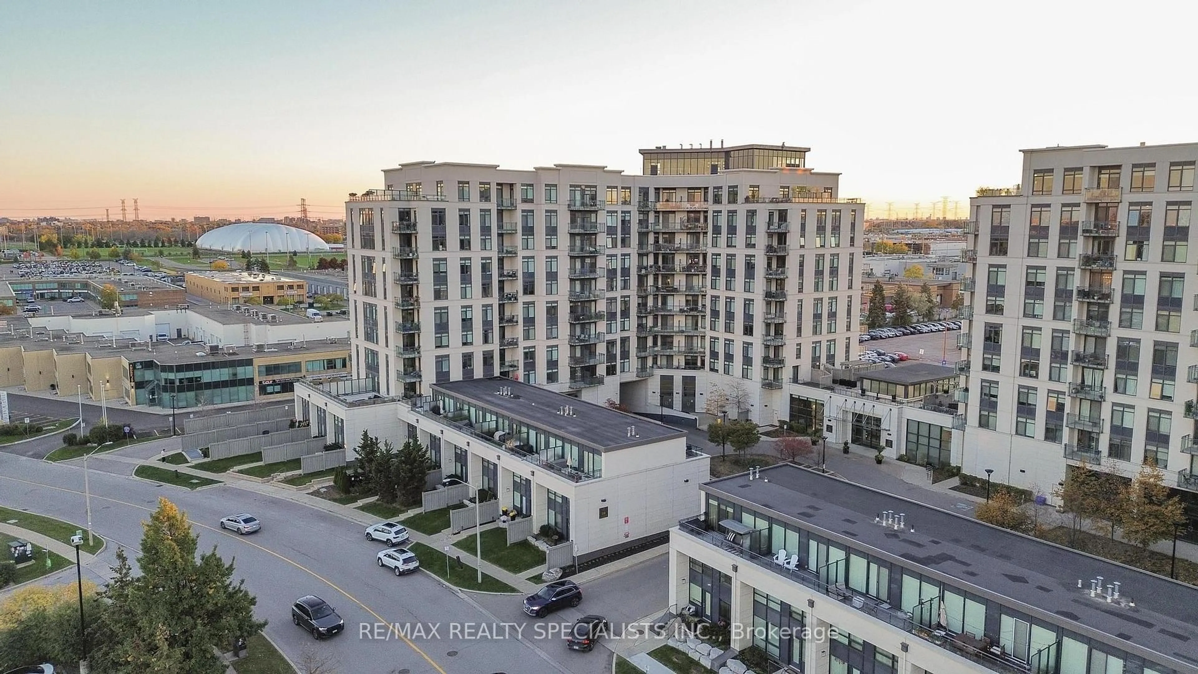 A pic from outside/outdoor area/front of a property/back of a property/a pic from drone, city buildings view from balcony for 24 Woodstream Blvd #105, Vaughan Ontario L4L 8C4