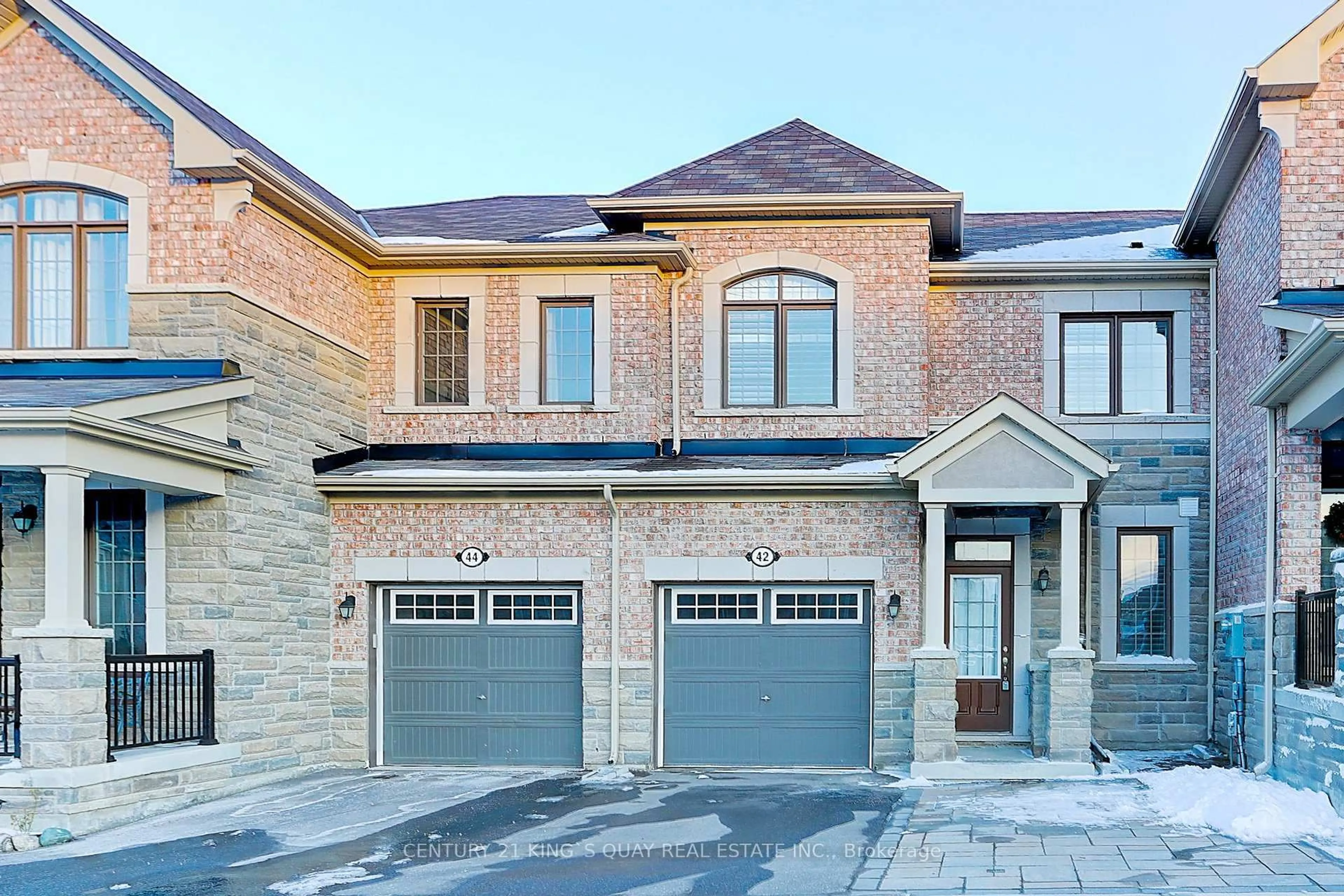 Home with brick exterior material, street for 42 Hartney Dr, Richmond Hill Ontario L4S 0J8