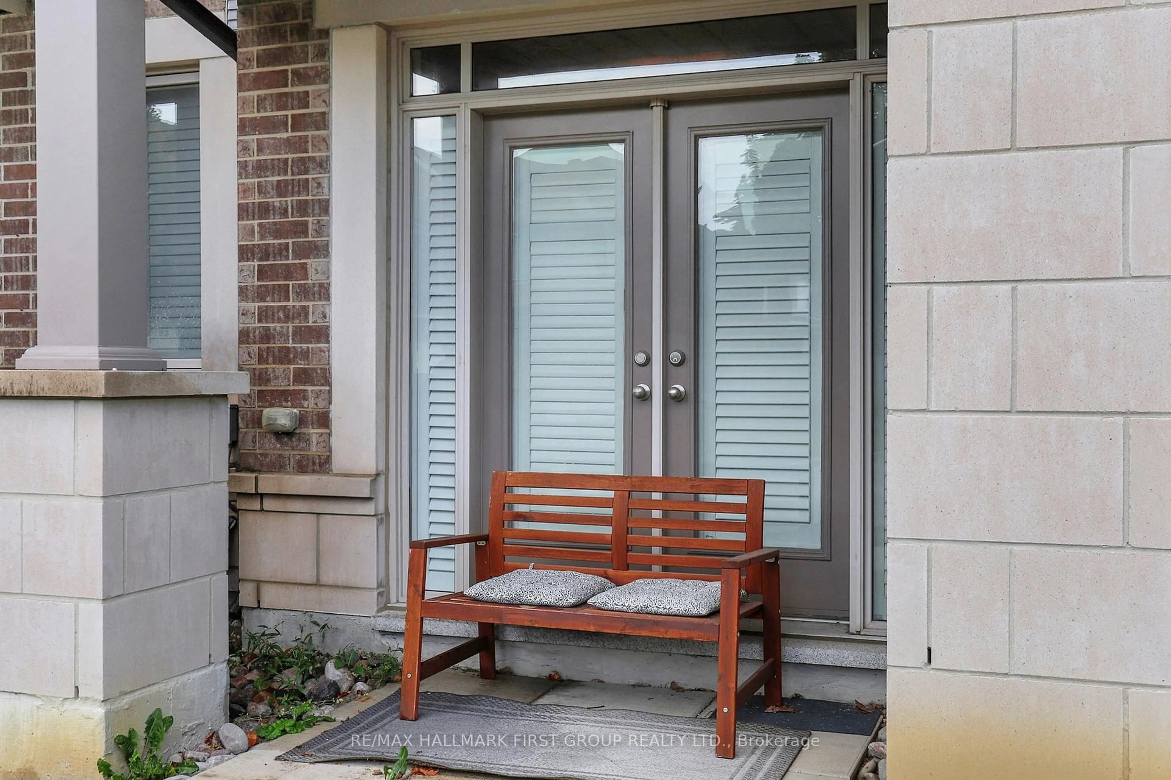 Indoor entryway for 125 Kayla Cres #7, Vaughan Ontario L6A 4W3