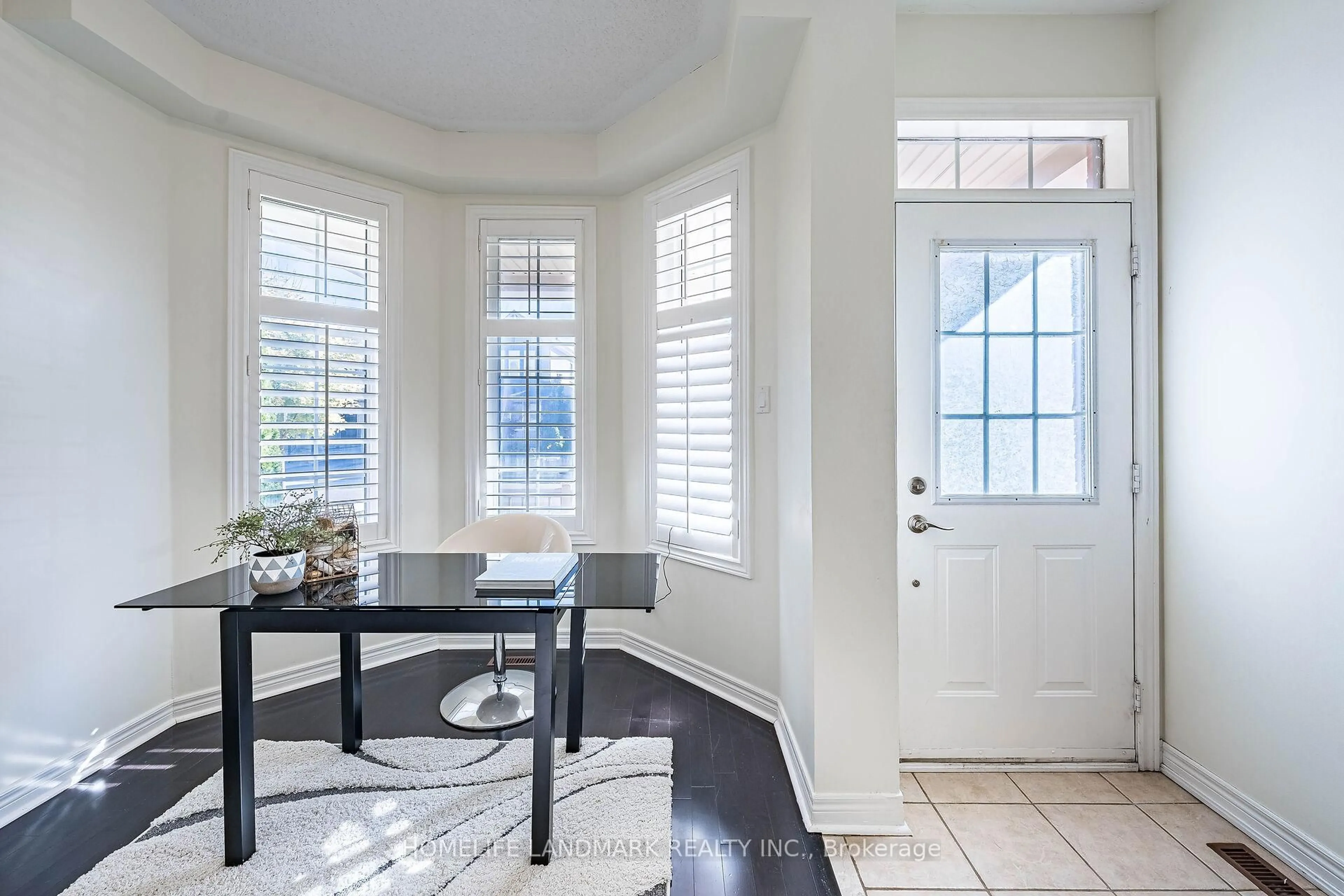 Indoor entryway for 78 Longwood Ave, Richmond Hill Ontario L4E 4A6