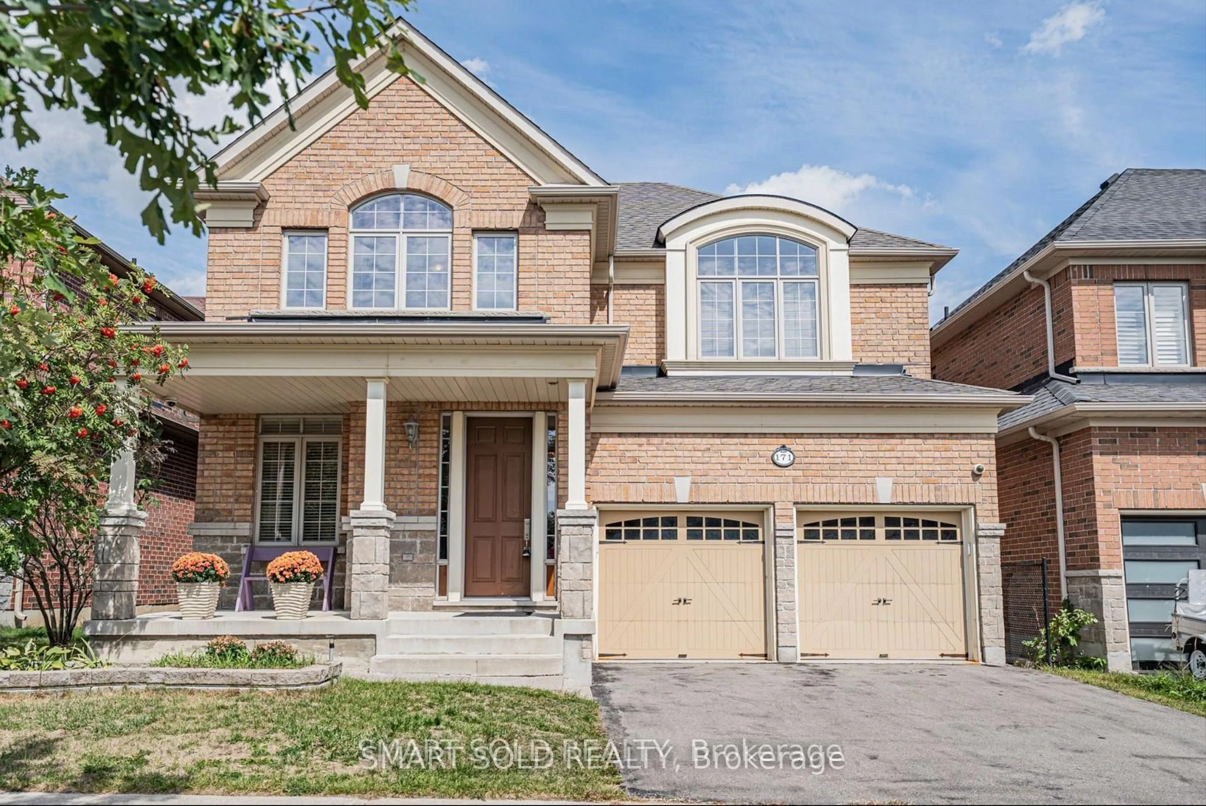 Home with brick exterior material, street for 171 Rothbury Rd, Richmond Hill Ontario L4S 0E3