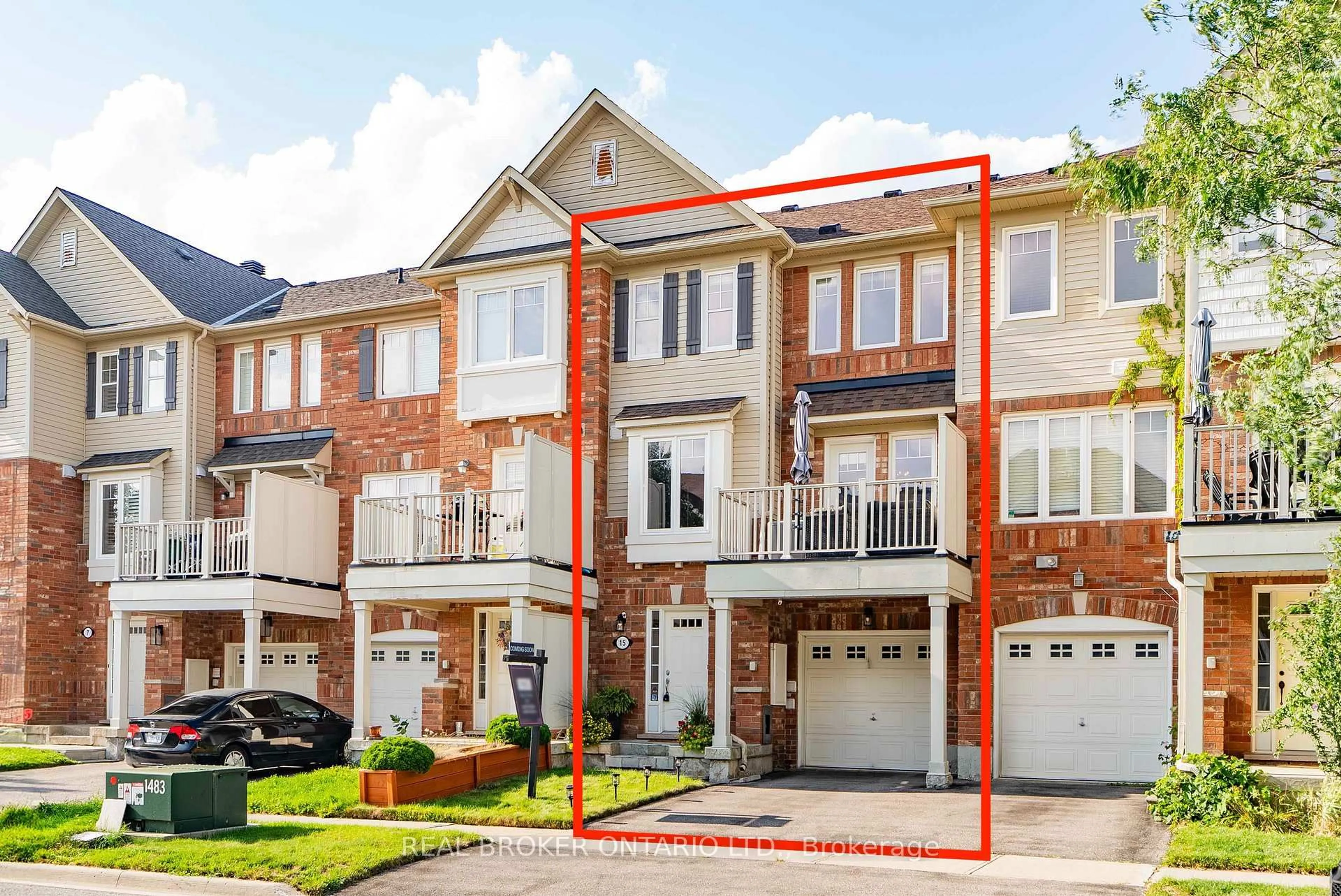 Home with brick exterior material, street for 15 Muston Lane, Whitchurch-Stouffville Ontario L4A 0P9