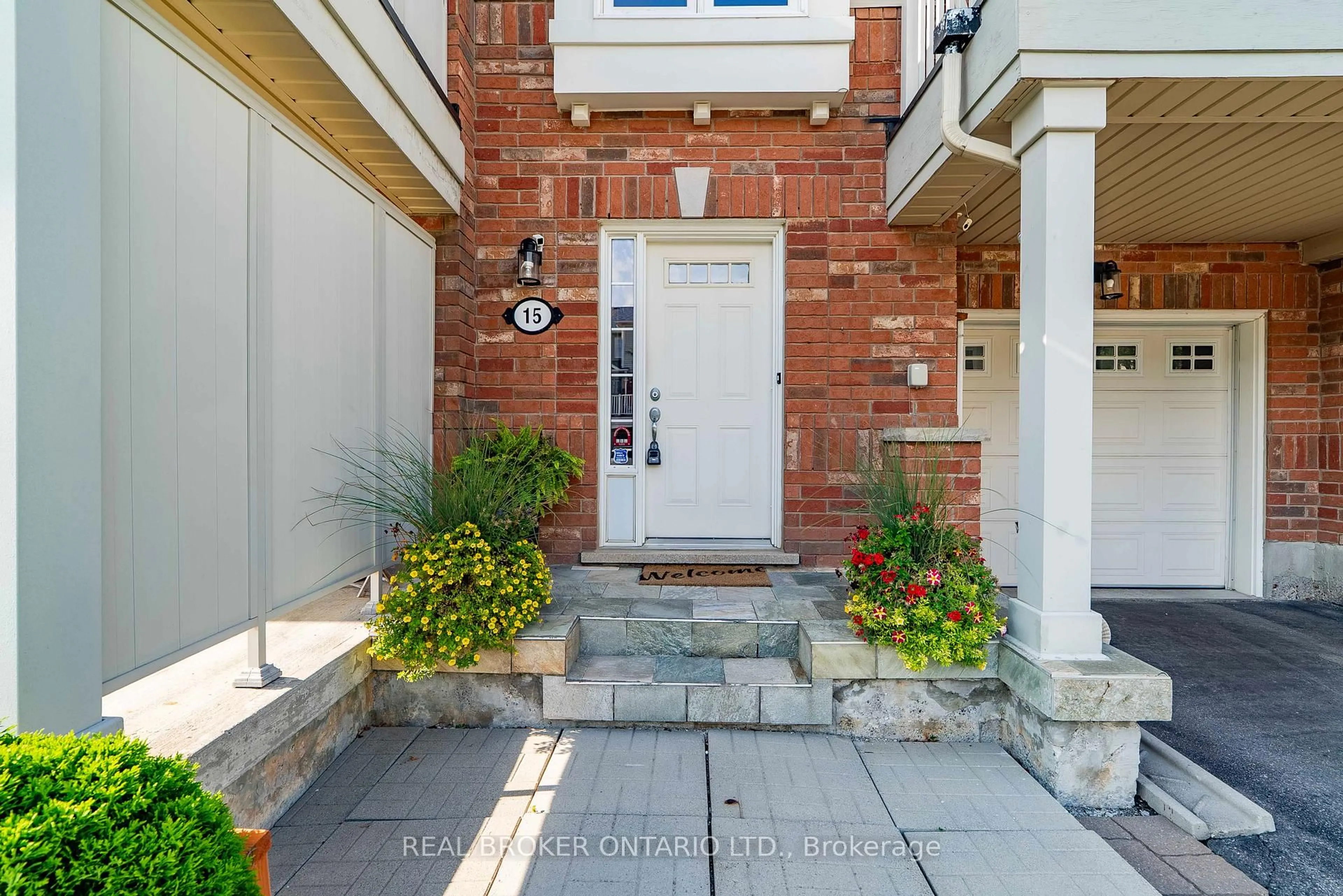 Unknown for 15 Muston Lane, Whitchurch-Stouffville Ontario L4A 0P9