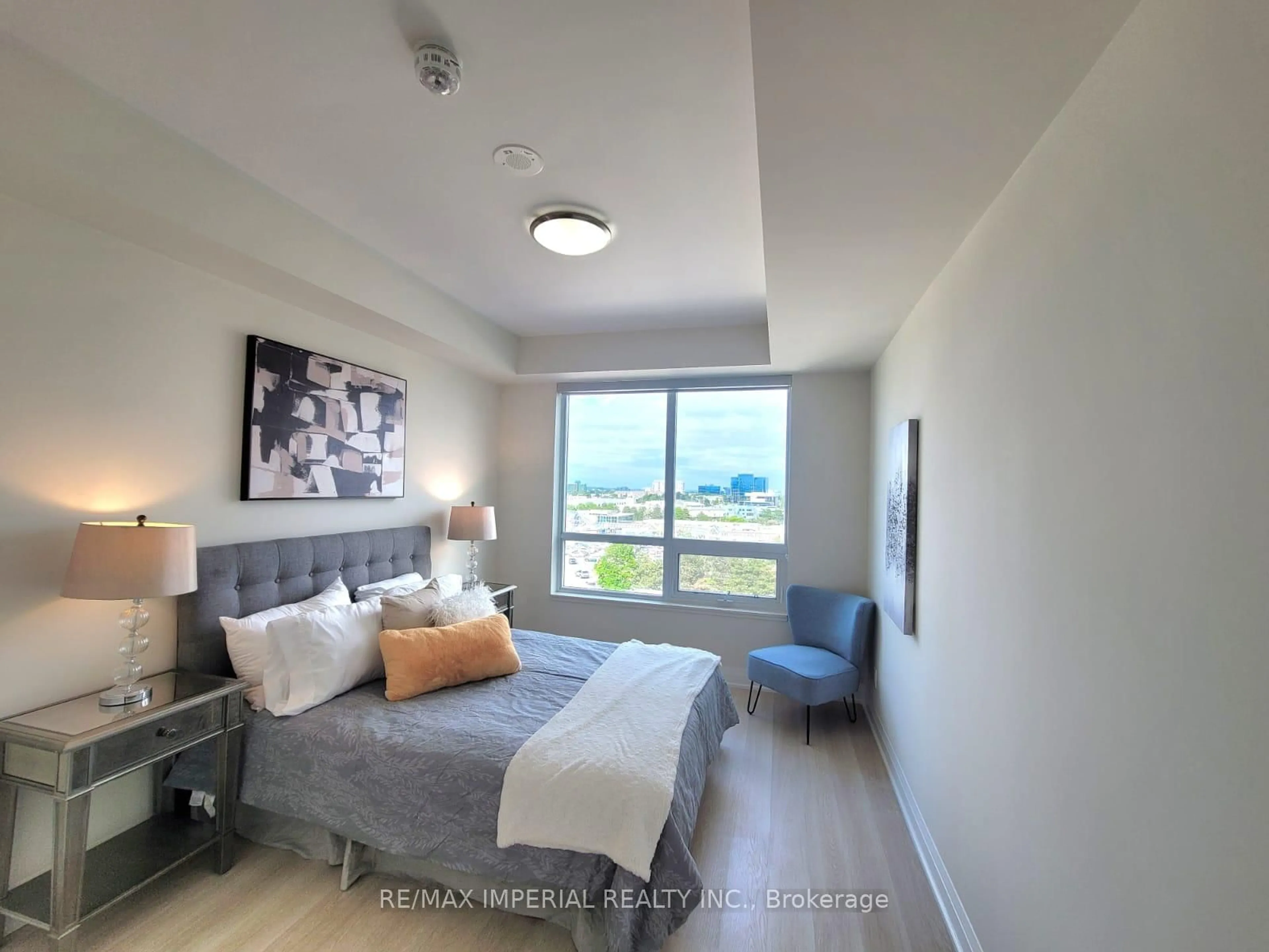 A pic of a room for 398 Hwy 7 #603, Richmond Hill Ontario L4B 0G6