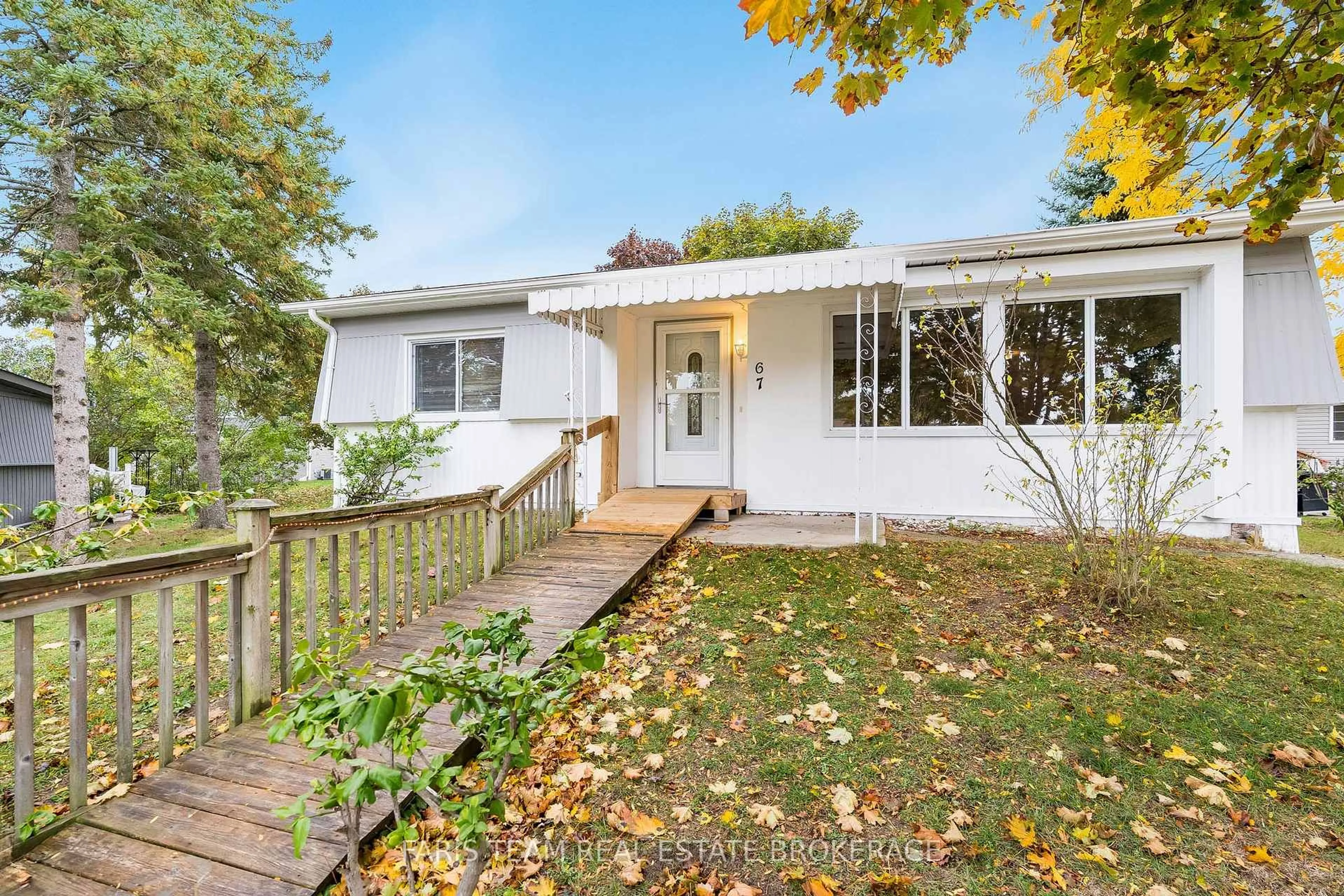 Unknown for 67 Main St, Innisfil Ontario L9S 1N2