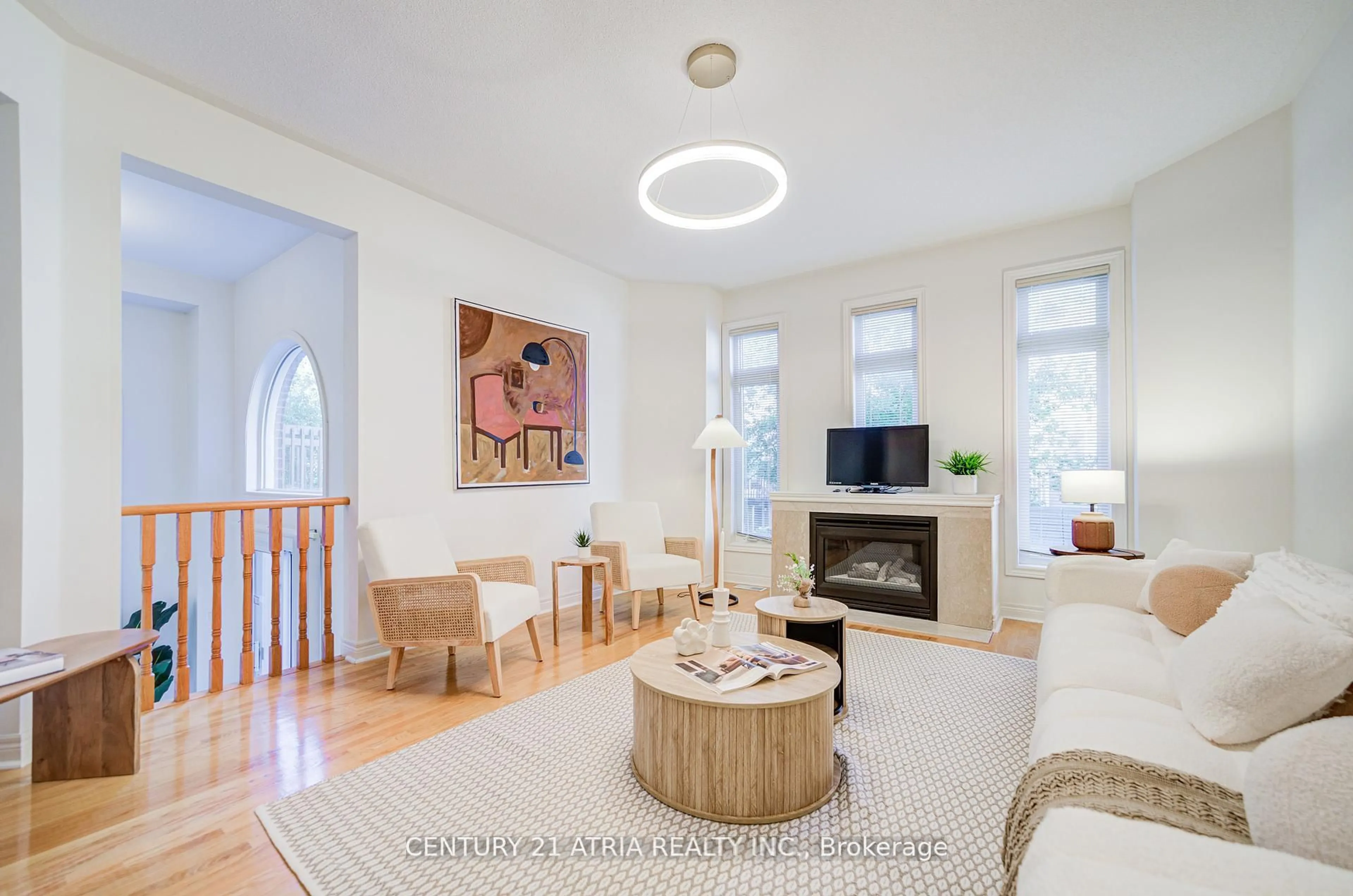 Living room with furniture, unknown for 147 Frank Endean Rd, Richmond Hill Ontario L4S 1S7