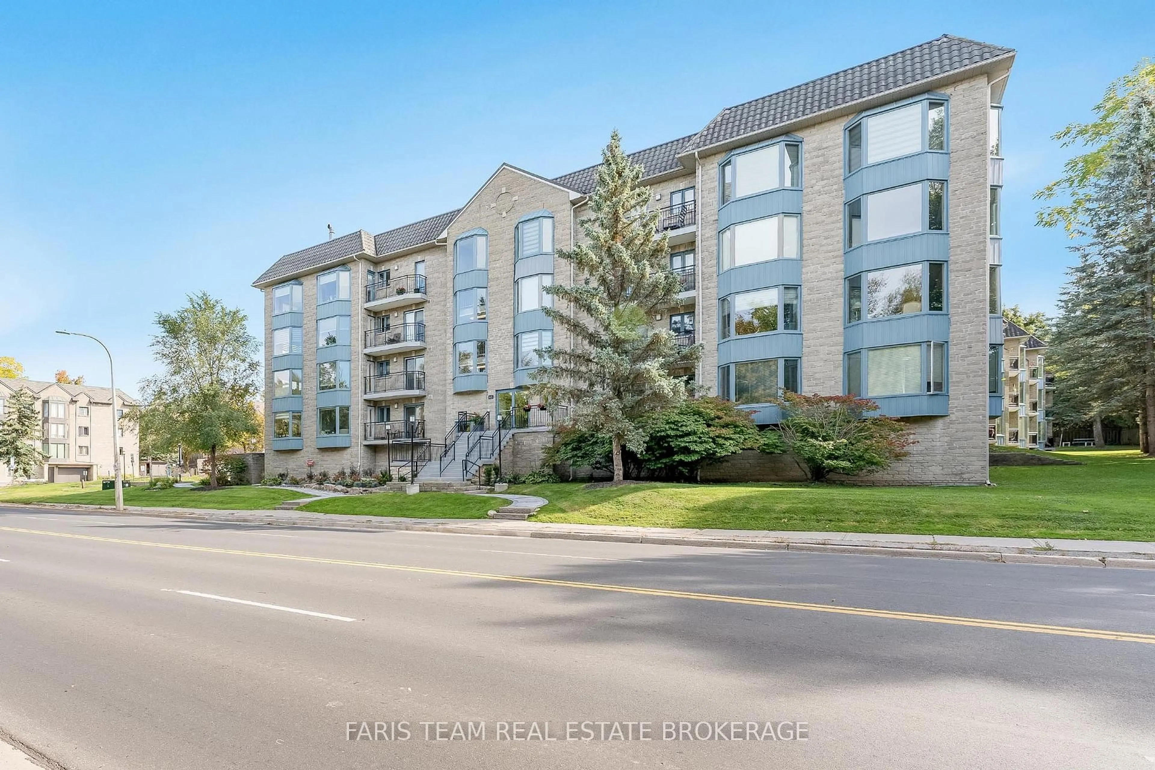 Unknown for 85 Wellington St #307, Aurora Ontario L4G 2P2