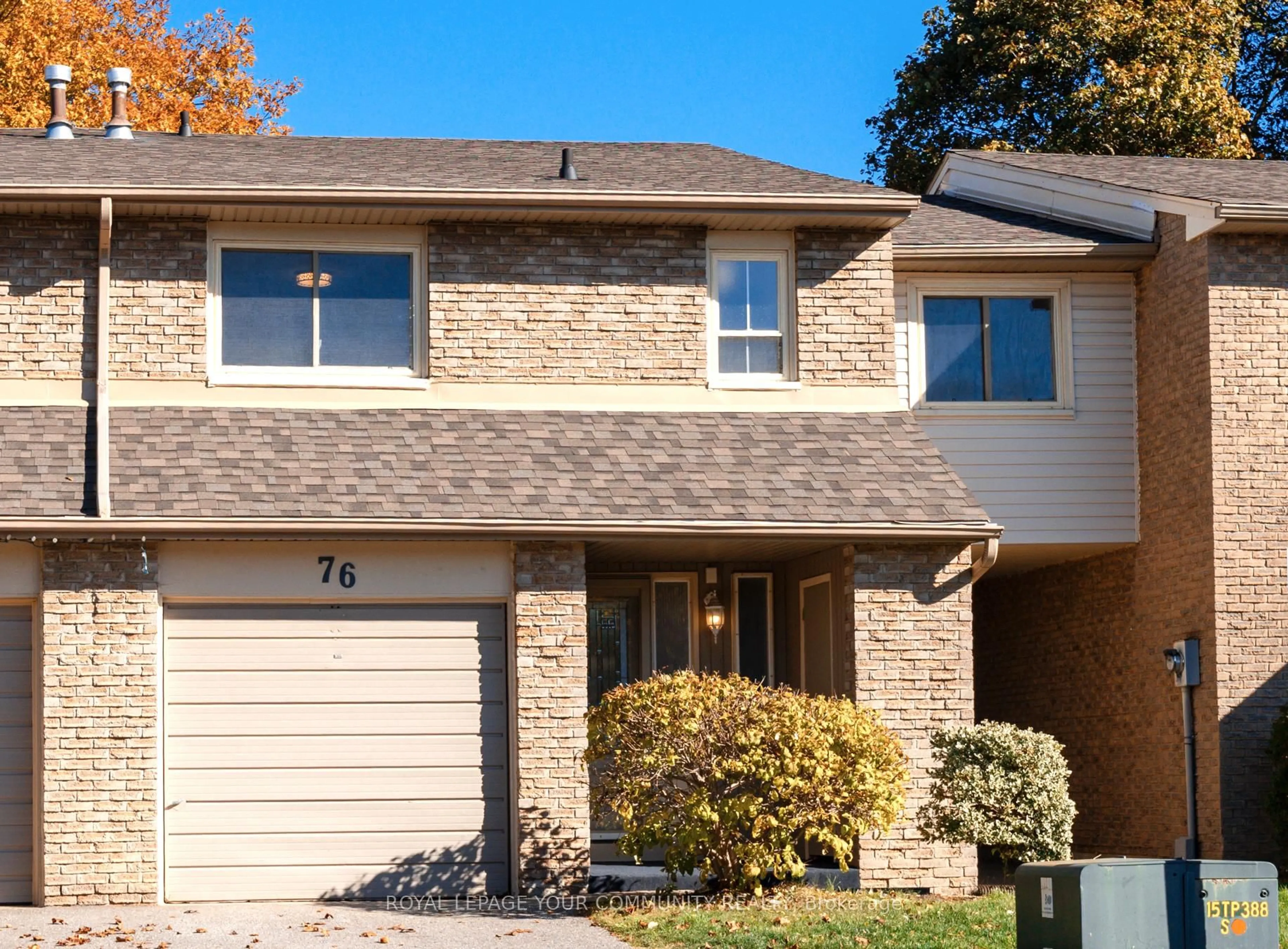 Home with brick exterior material, street for 76 Knightsbridge Way, Markham Ontario L3P 3W5