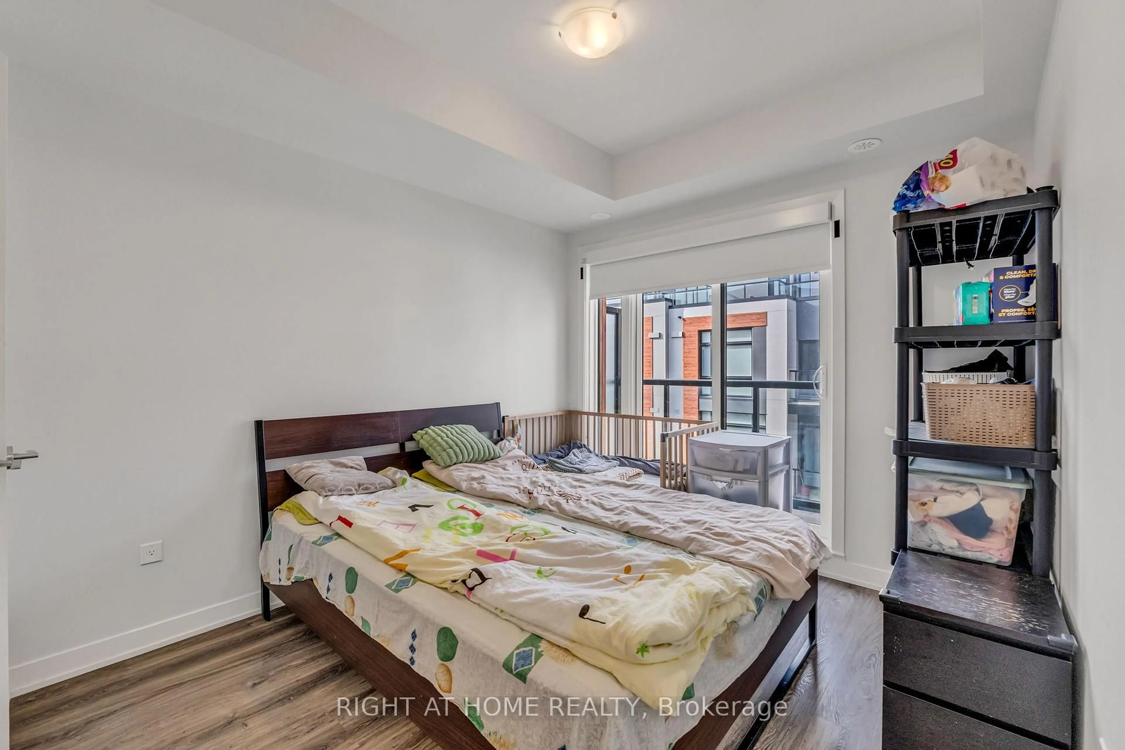 Bedroom with bed, unknown for 2 Steckley House Lane #907, Richmond Hill Ontario L4S 0N4