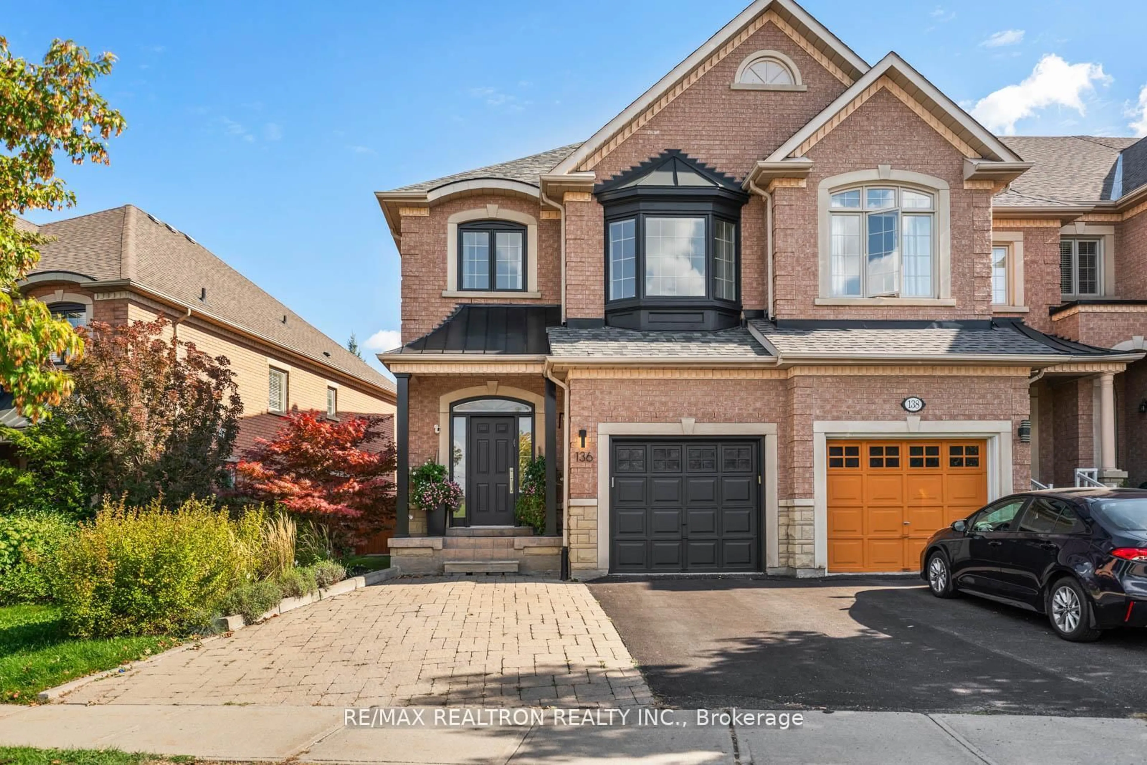 Home with brick exterior material, street for 136 Kingsbridge Circ, Vaughan Ontario L4J 8P2