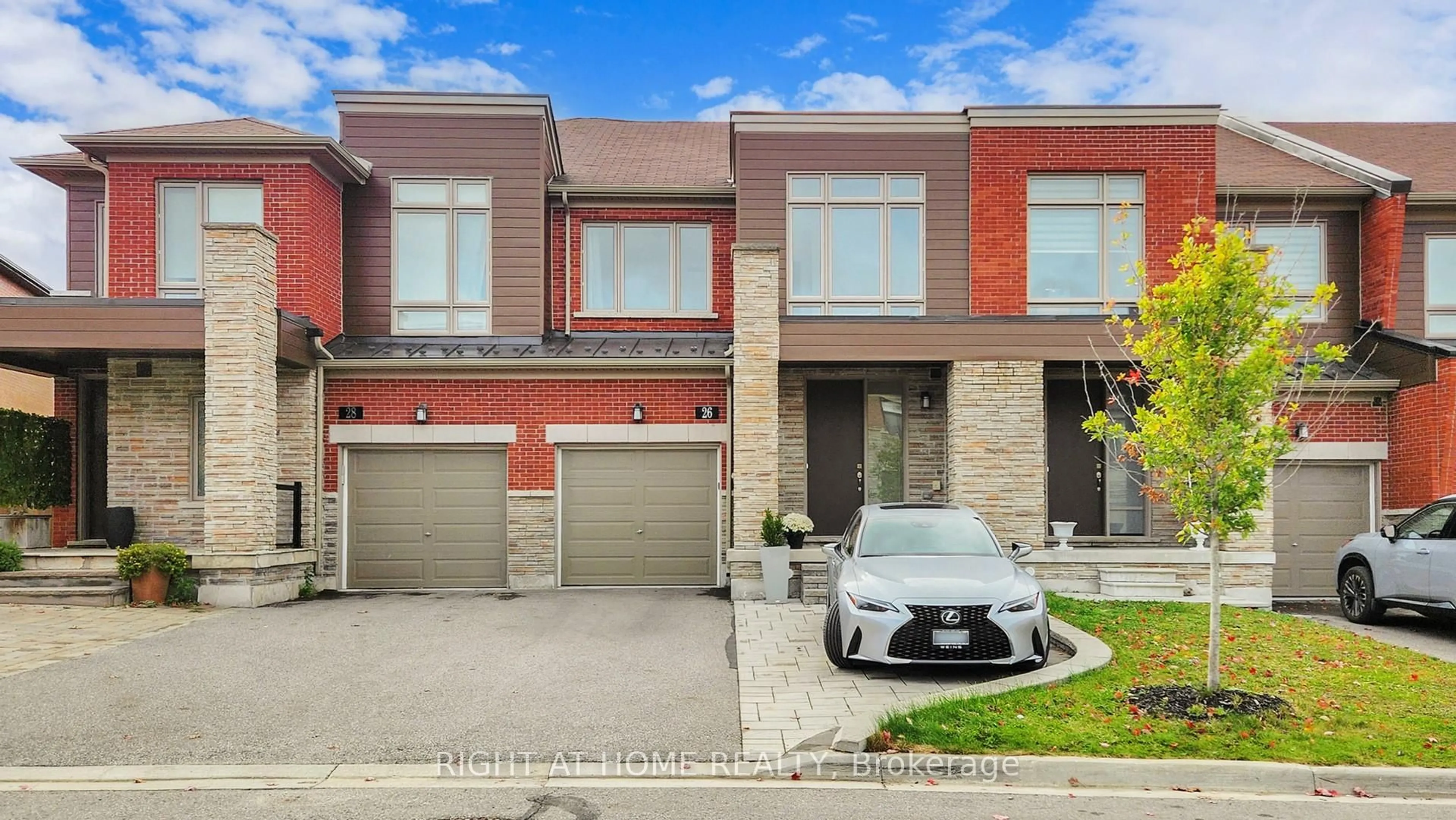 Home with brick exterior material, street for 26 Badgerow Way, Aurora Ontario L4G 0Z5