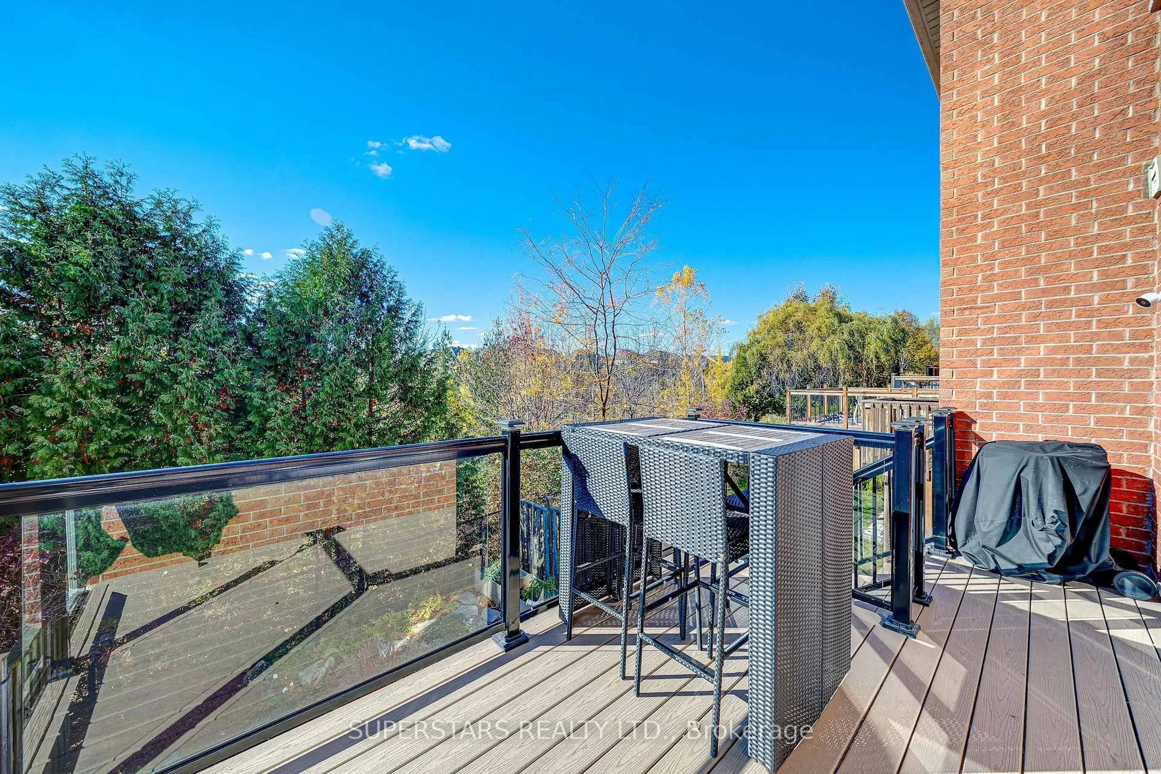 Patio, unknown for 8 Townwood Dr #41, Richmond Hill Ontario L4E 4Y1