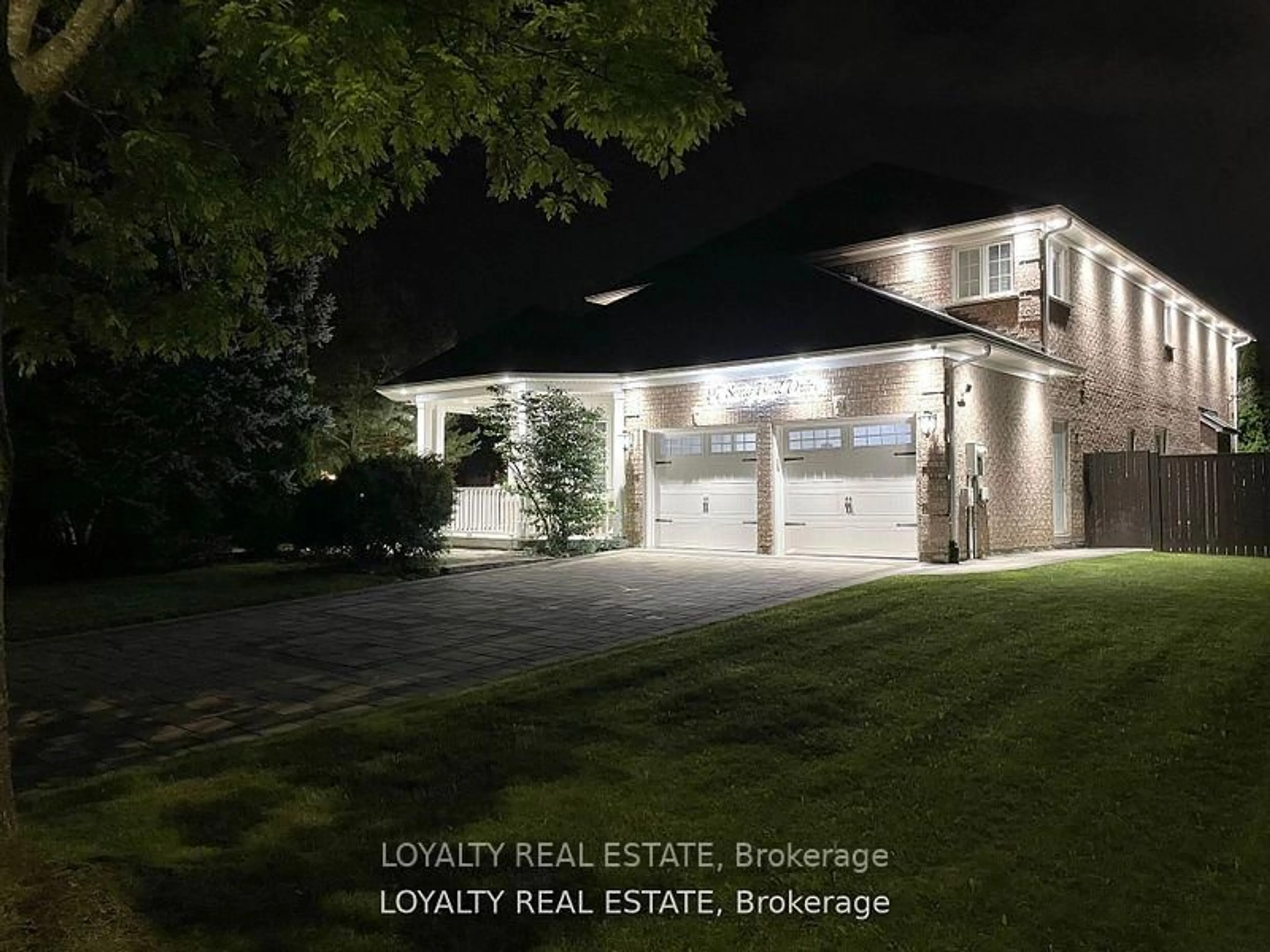 A pic from outside/outdoor area/front of a property/back of a property/a pic from drone, unknown for 97 Song Bird Dr, Markham Ontario L3S 3T8