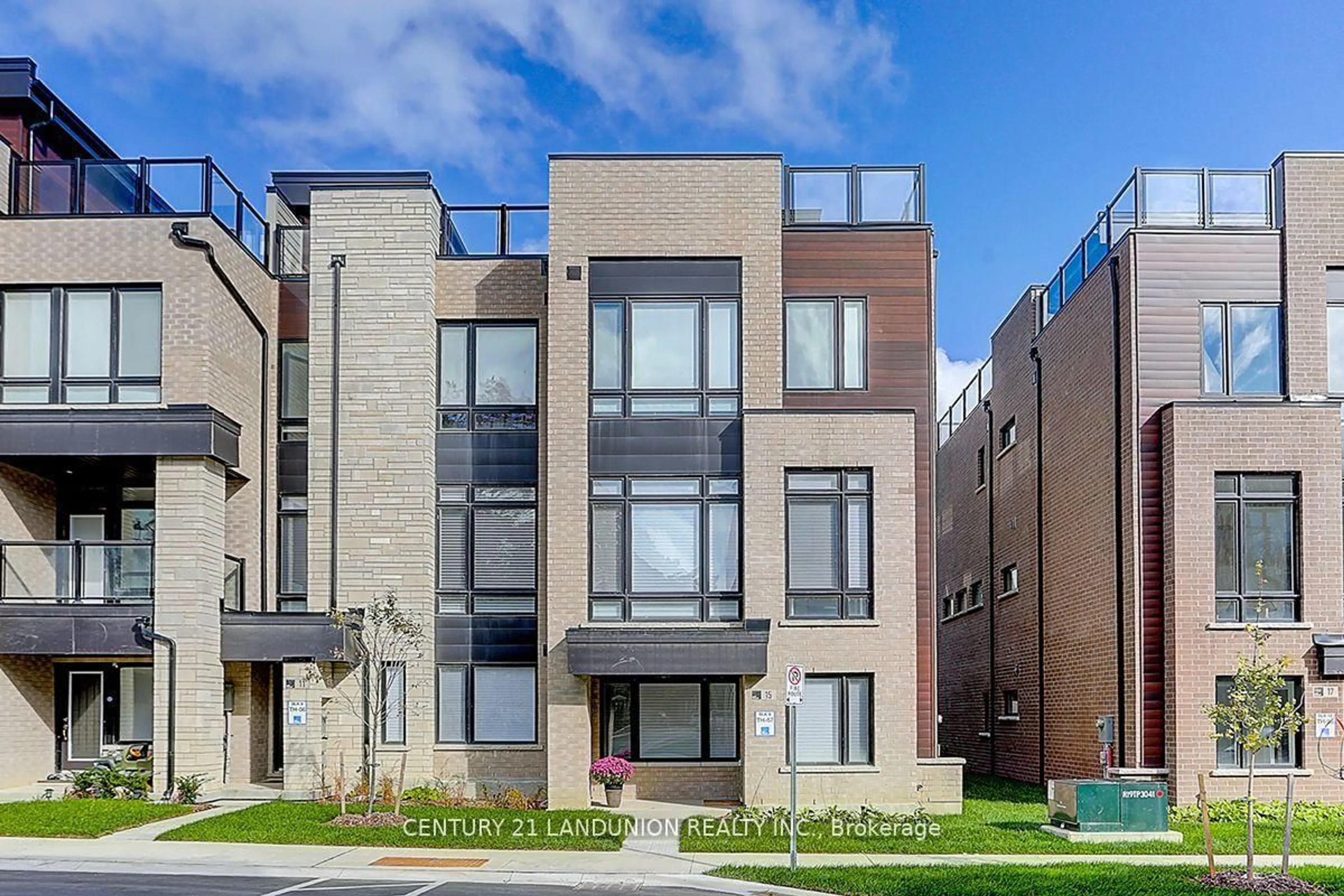 Home with brick exterior material, street for 15 Ingersoll Lane, Richmond Hill Ontario L4E 1G9