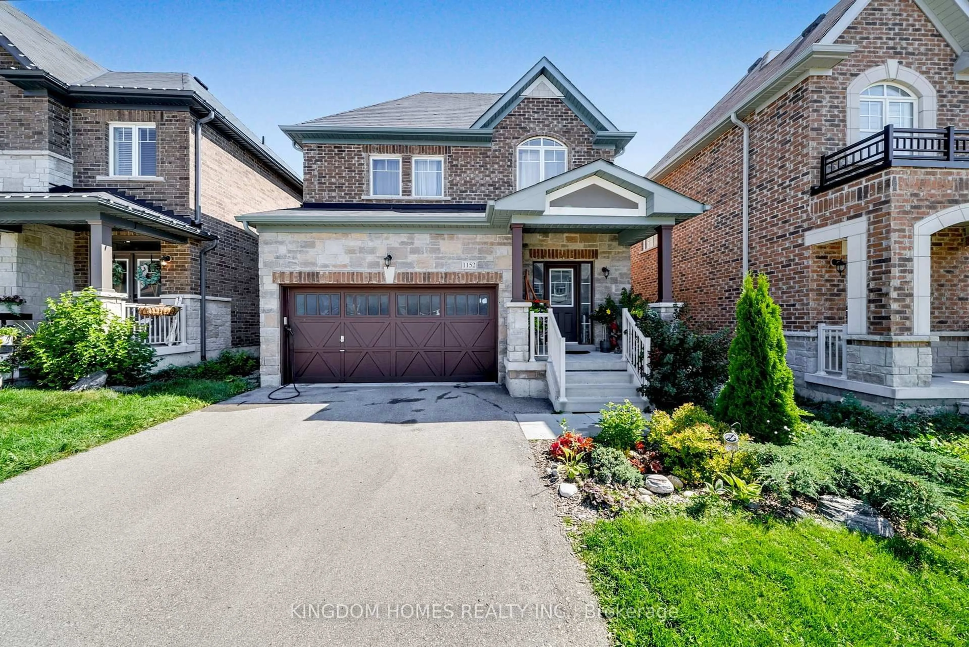 Home with brick exterior material, street for 1152 Peelar Cres, Innisfil Ontario L0L 1W0