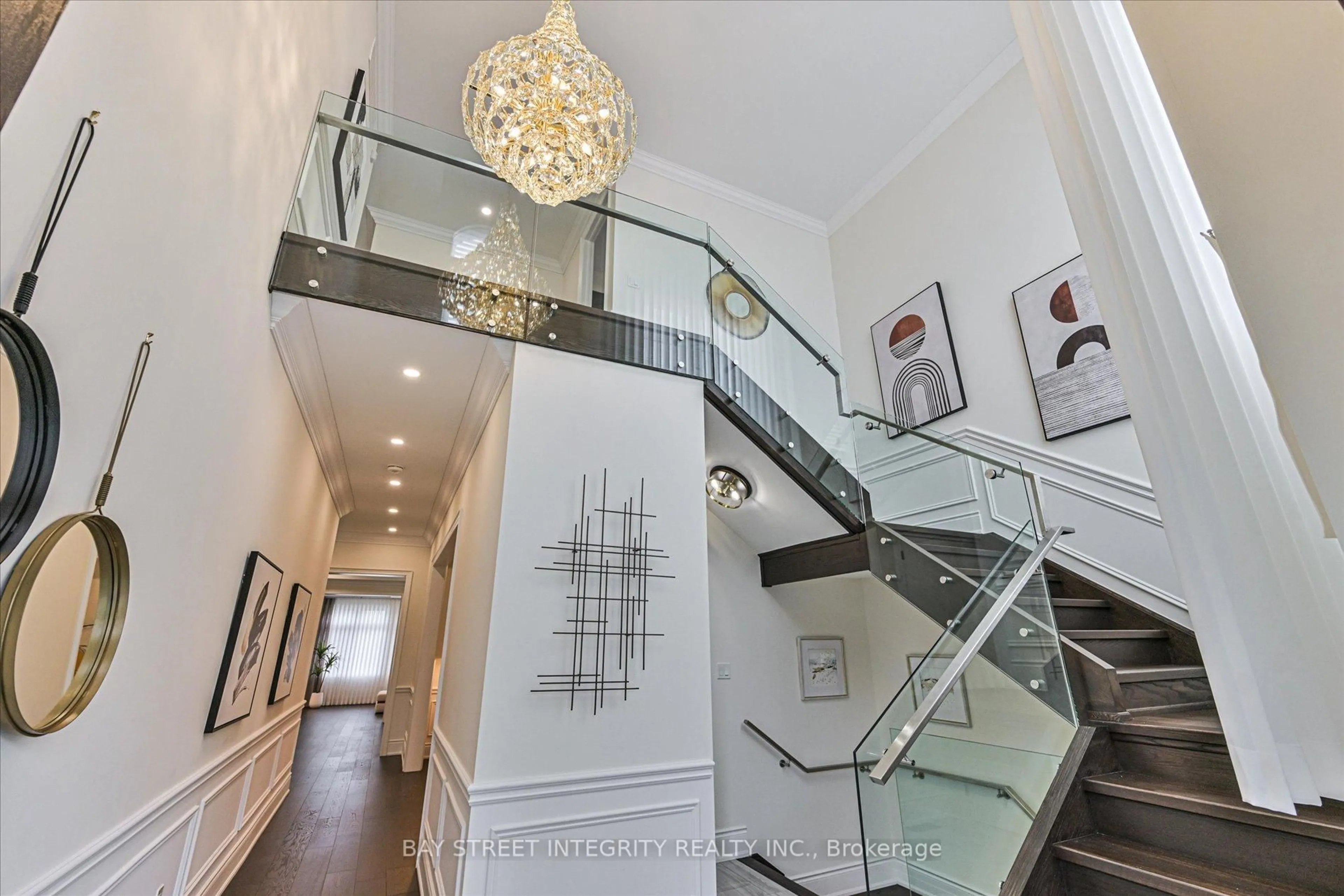 Stairs for 17 Red Giant St, Richmond Hill Ontario L4C 4Z1