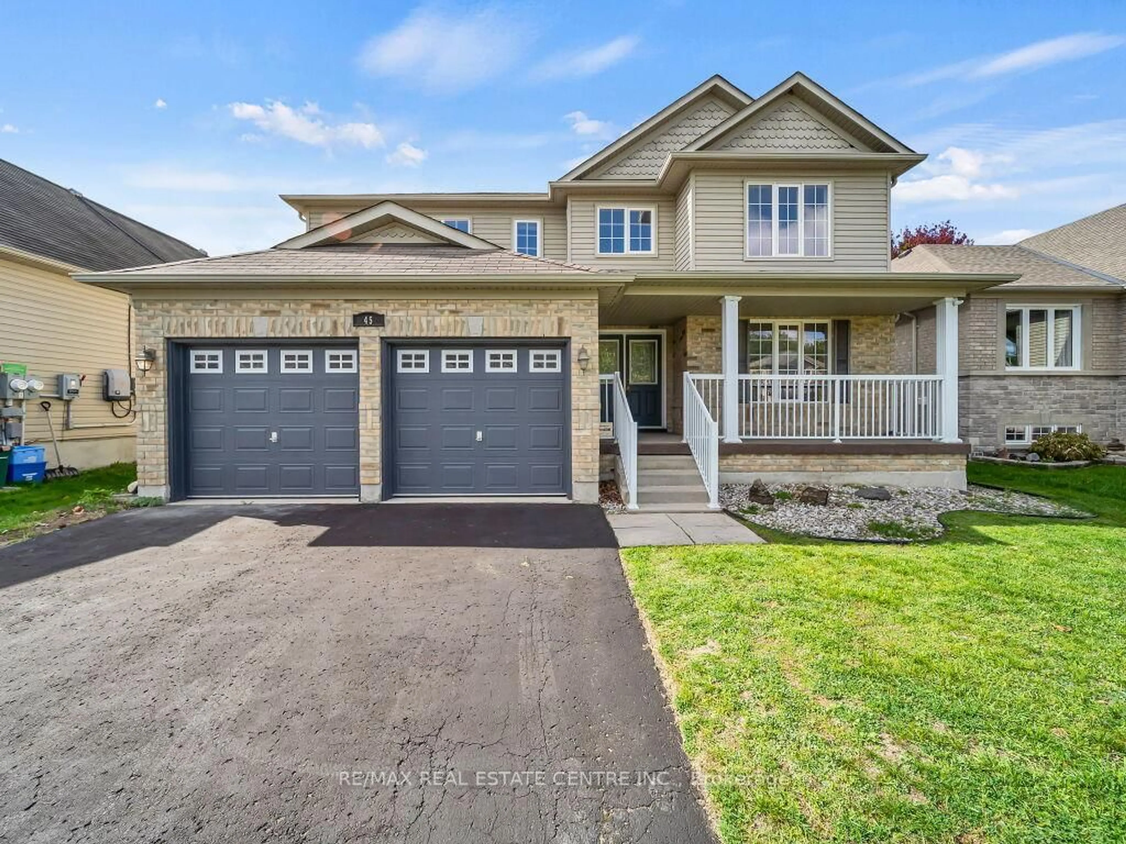 Unknown for 45 Stonemount Cres, Essa Ontario L0M 1B4